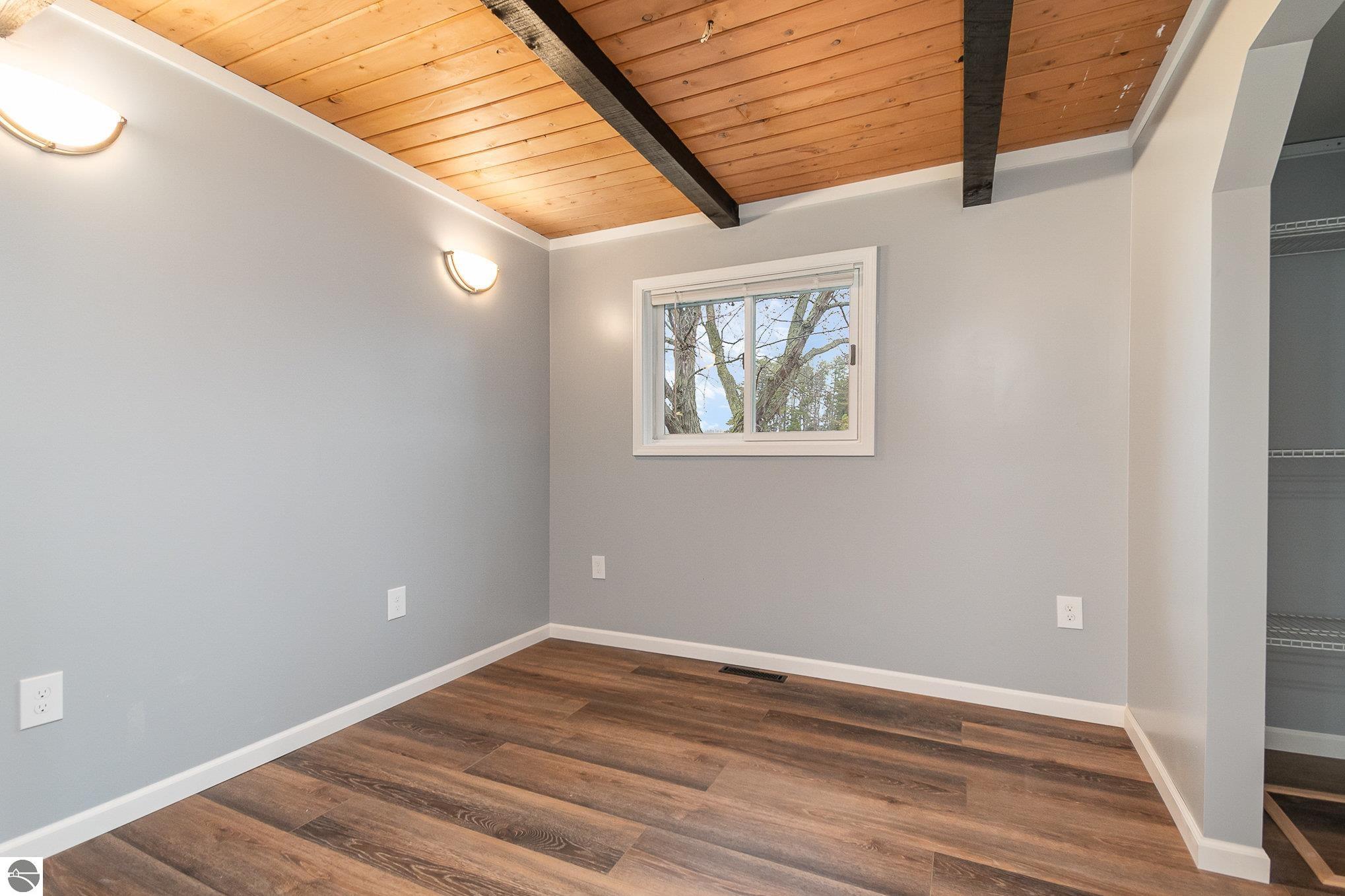 1050 Fairway Drive, Lake Isabella, MI 48893 — Photo 11