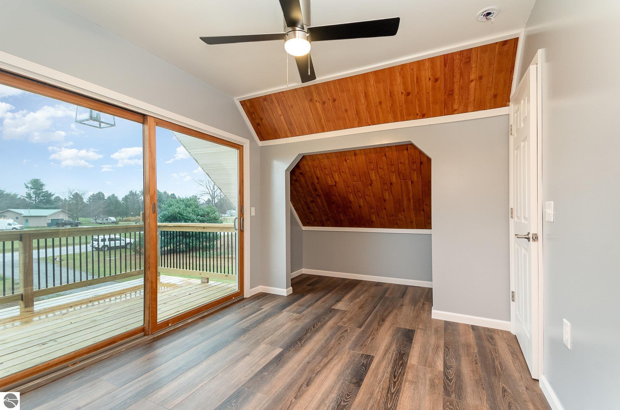 1050 Fairway Drive, Lake Isabella, MI 48893 — Photo 14