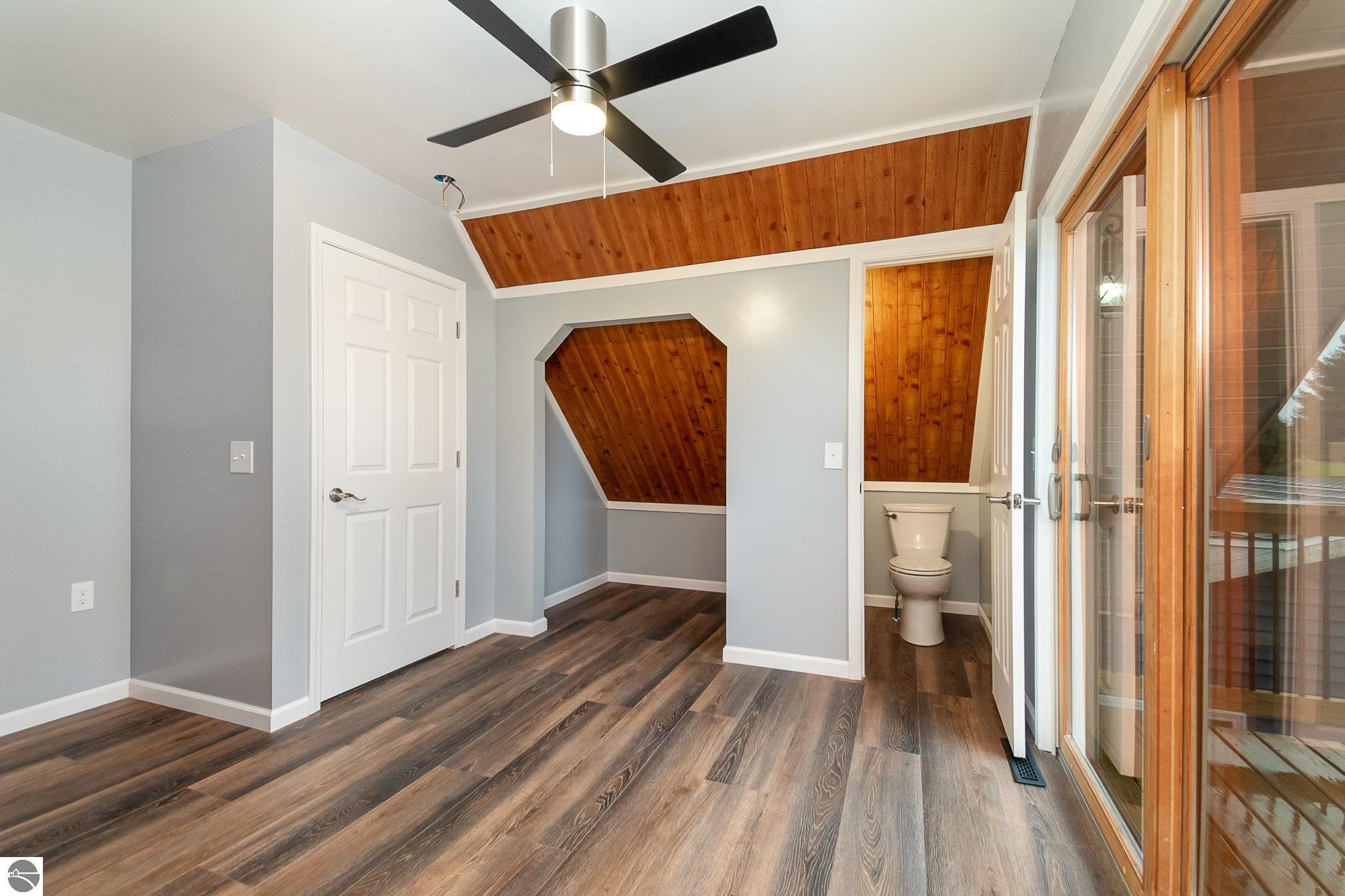 1050 Fairway Drive, Lake Isabella, MI 48893 — Photo 9