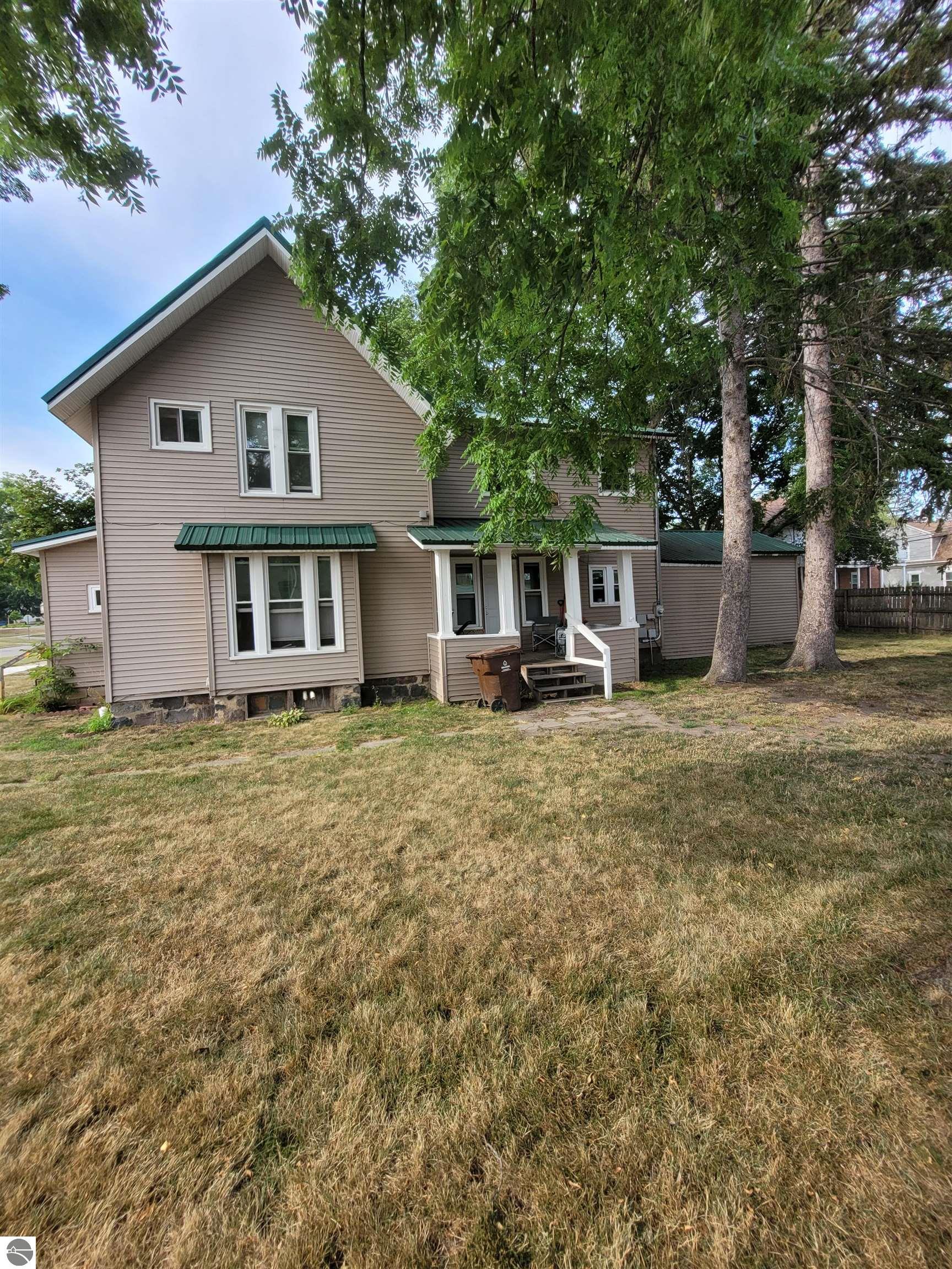 426 N State Street, Alma, MI 48801 — Photo 3