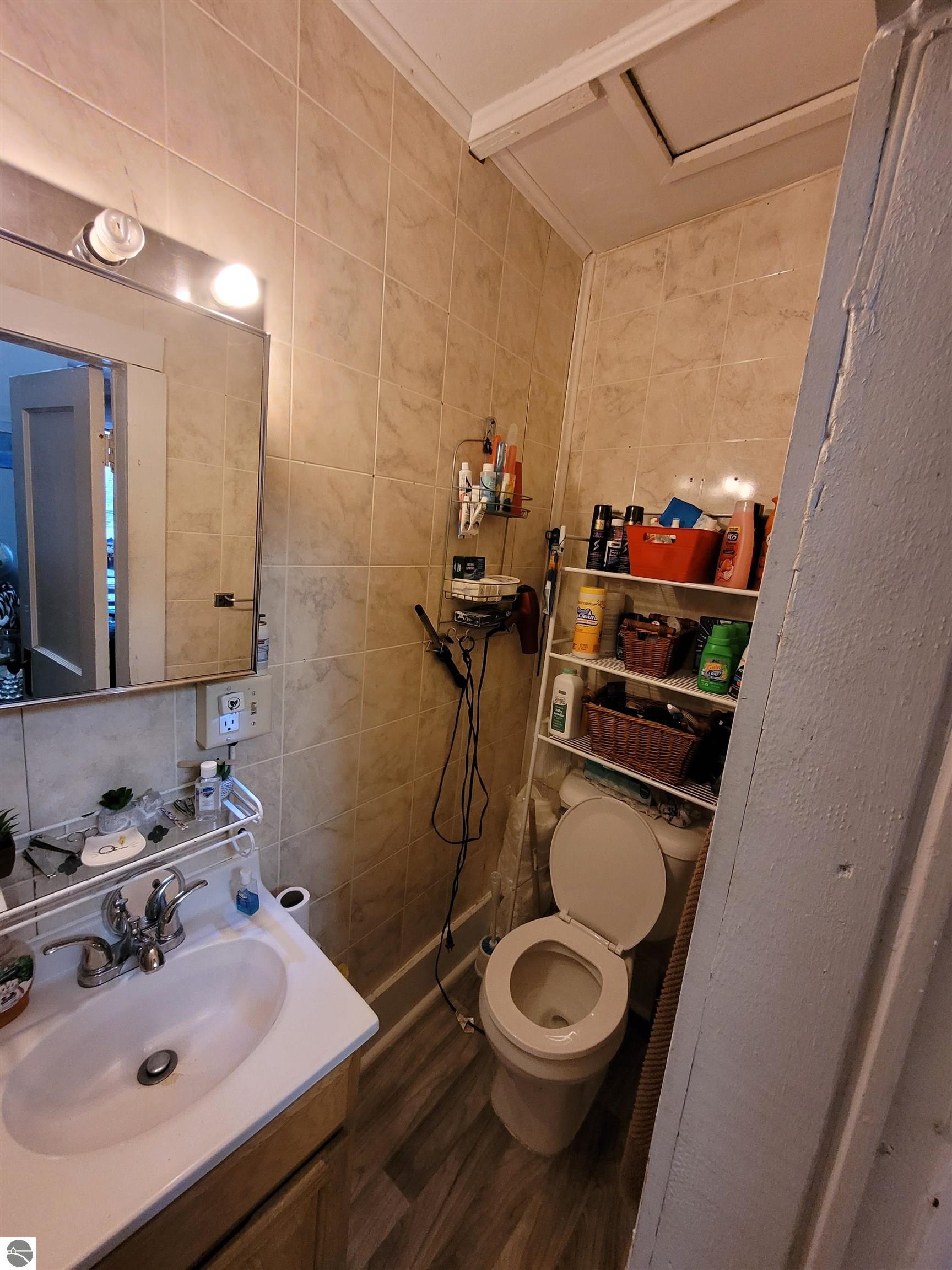 426 N State Street, Alma, MI 48801 — Photo 34