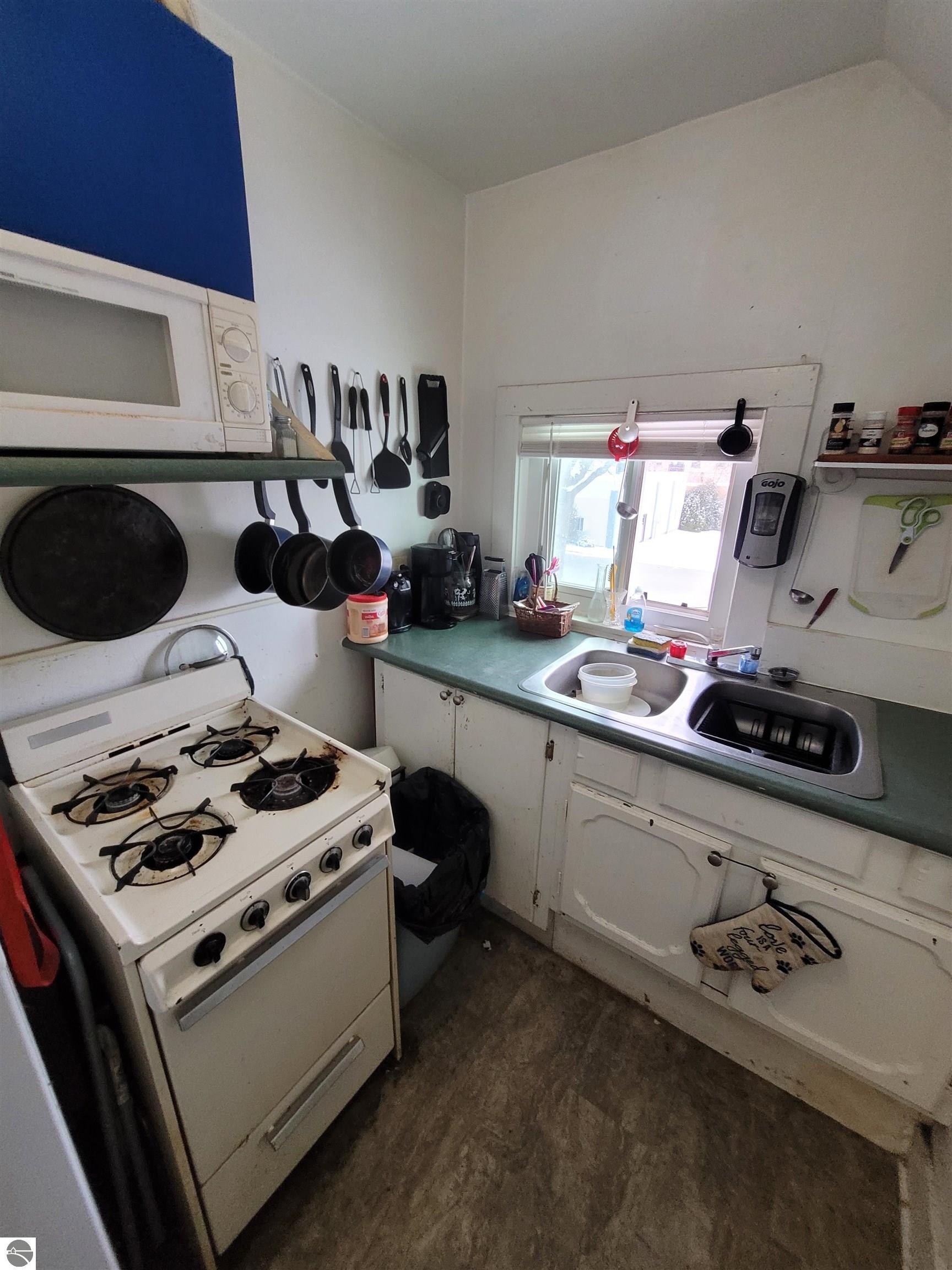 426 N State Street, Alma, MI 48801 — Photo 38