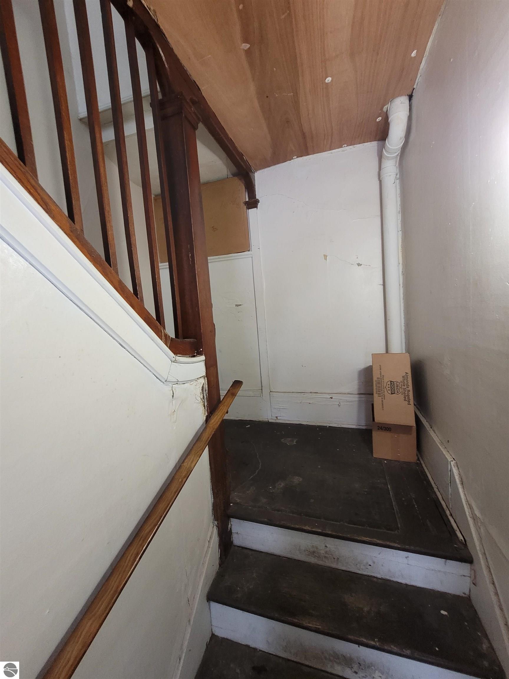 426 N State Street, Alma, MI 48801 — Photo 40
