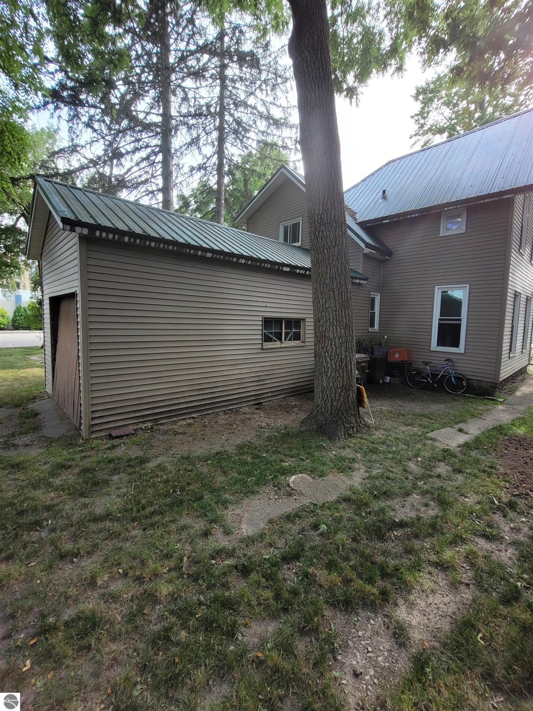 426 N State Street, Alma, MI 48801 — Photo 5