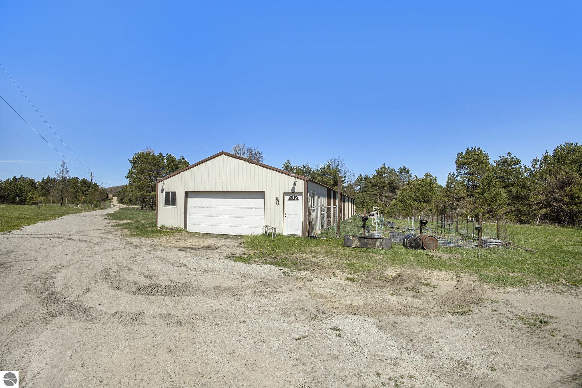 Click to enlarge photo