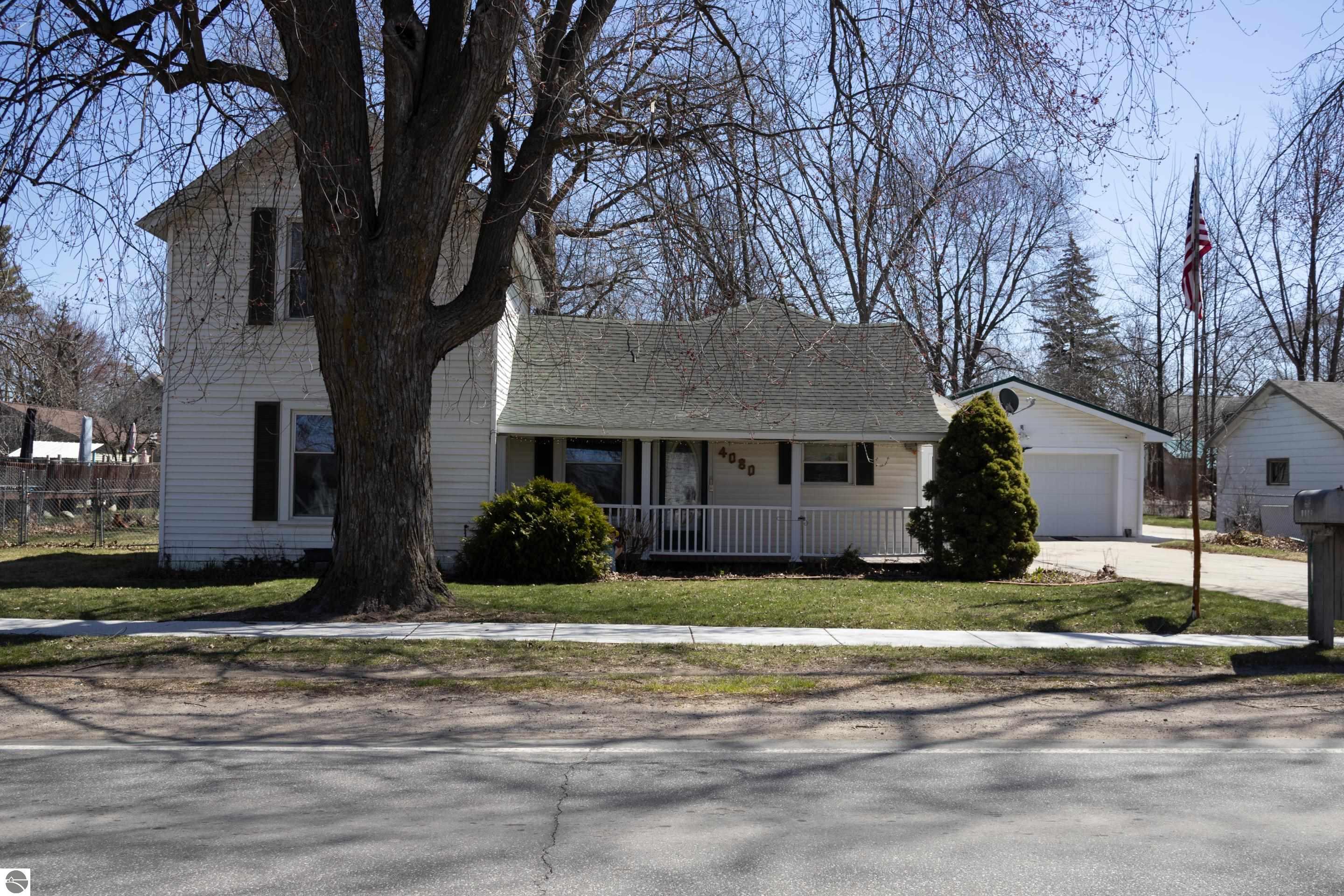4080 N Mission Road, Rosebush, MI 48878 — front exterior