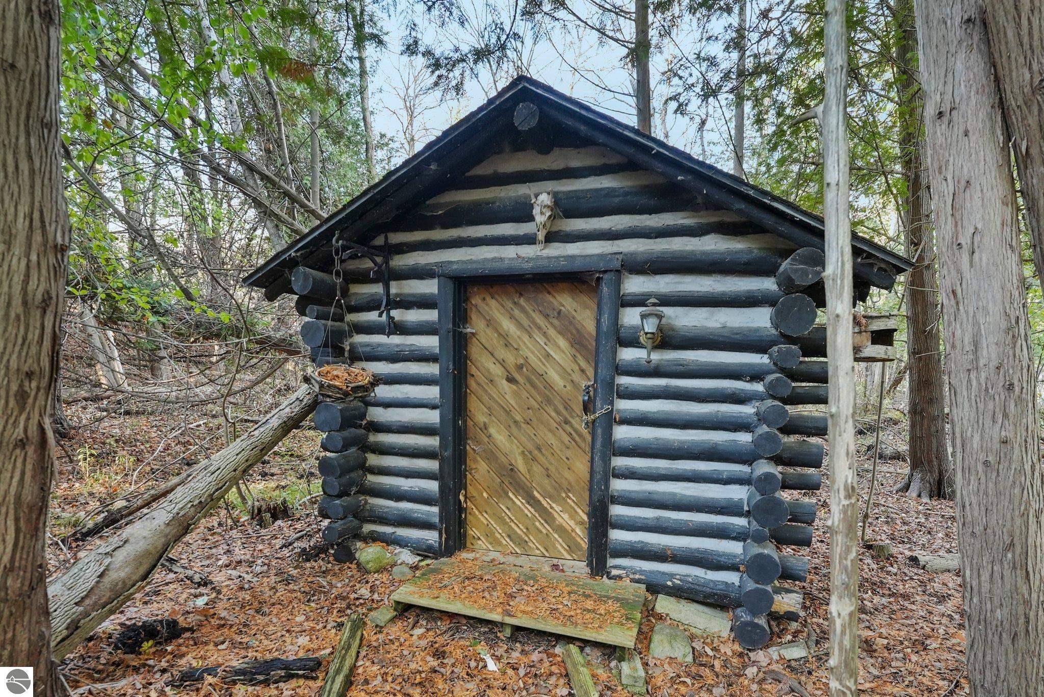 Click to enlarge photo