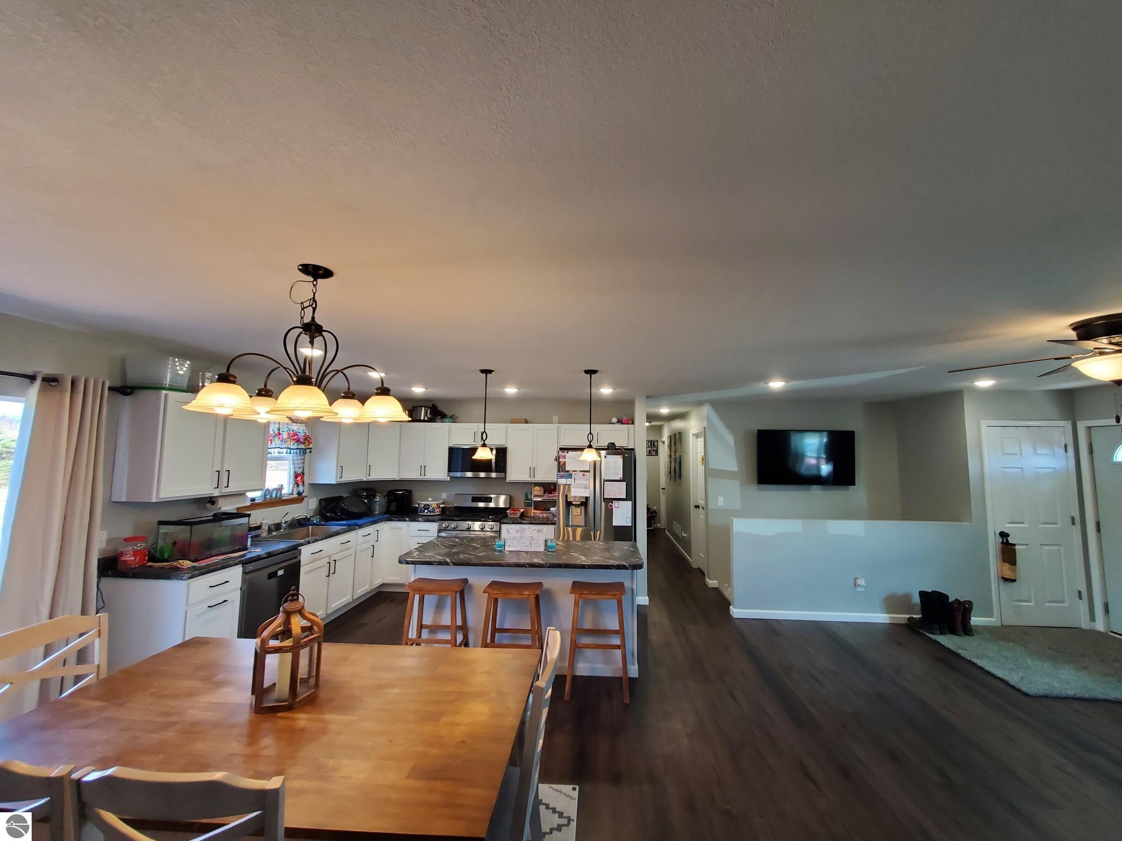 1025 Pyrenees Drive, Lake Isabella, MI 48893 — Photo 13