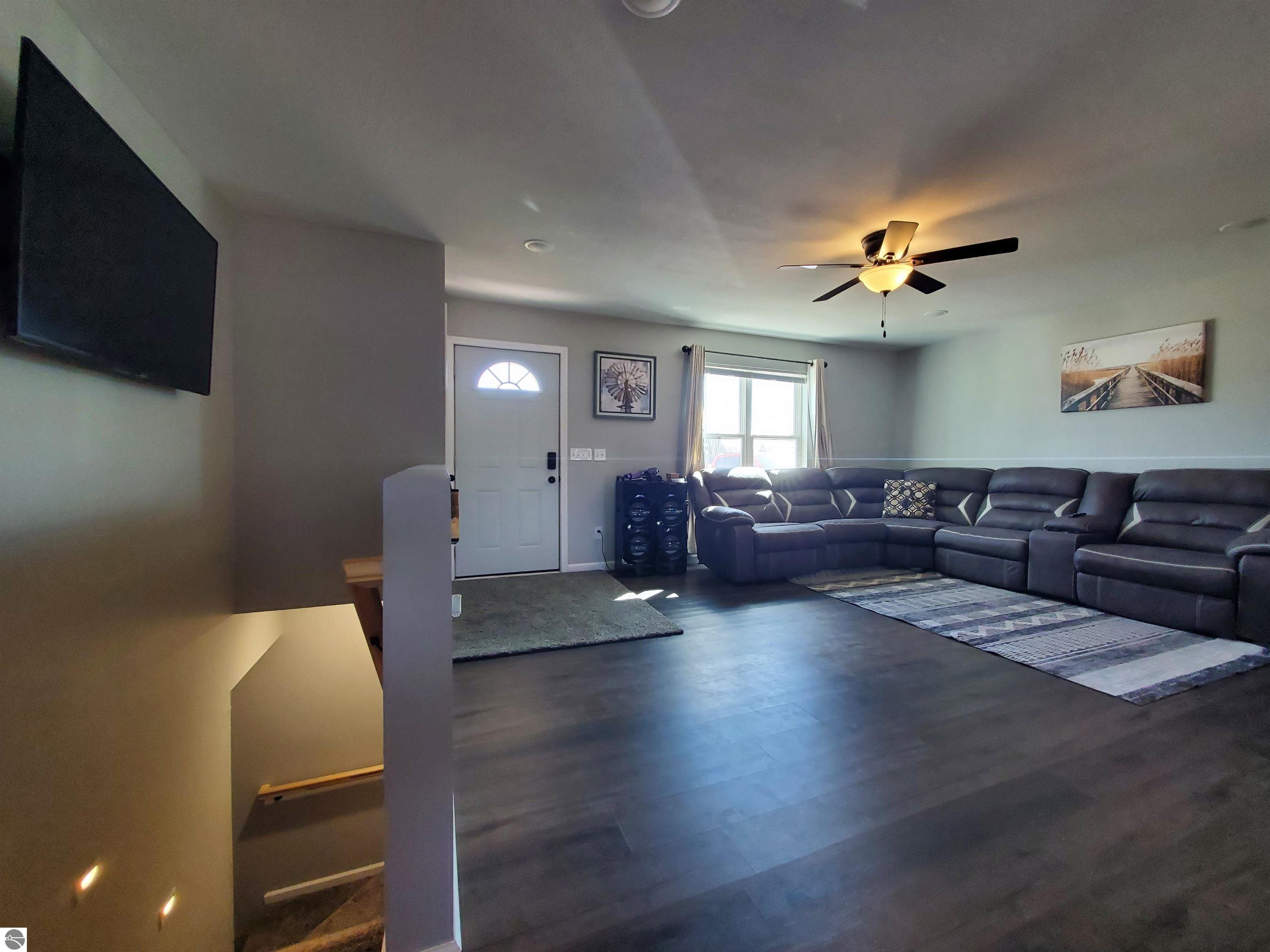 1025 Pyrenees Drive, Lake Isabella, MI 48893 — Photo 8