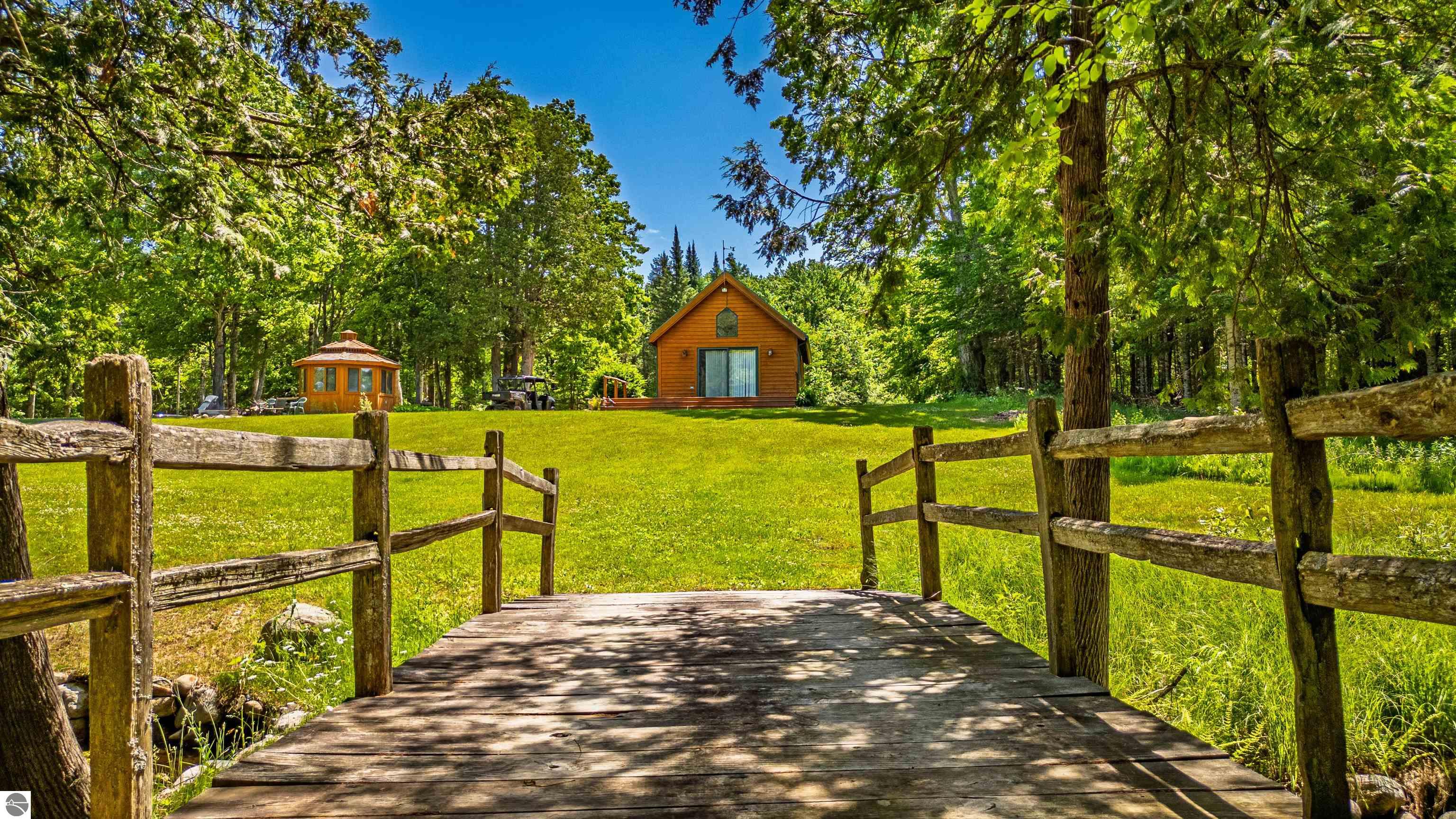 Click to enlarge photo