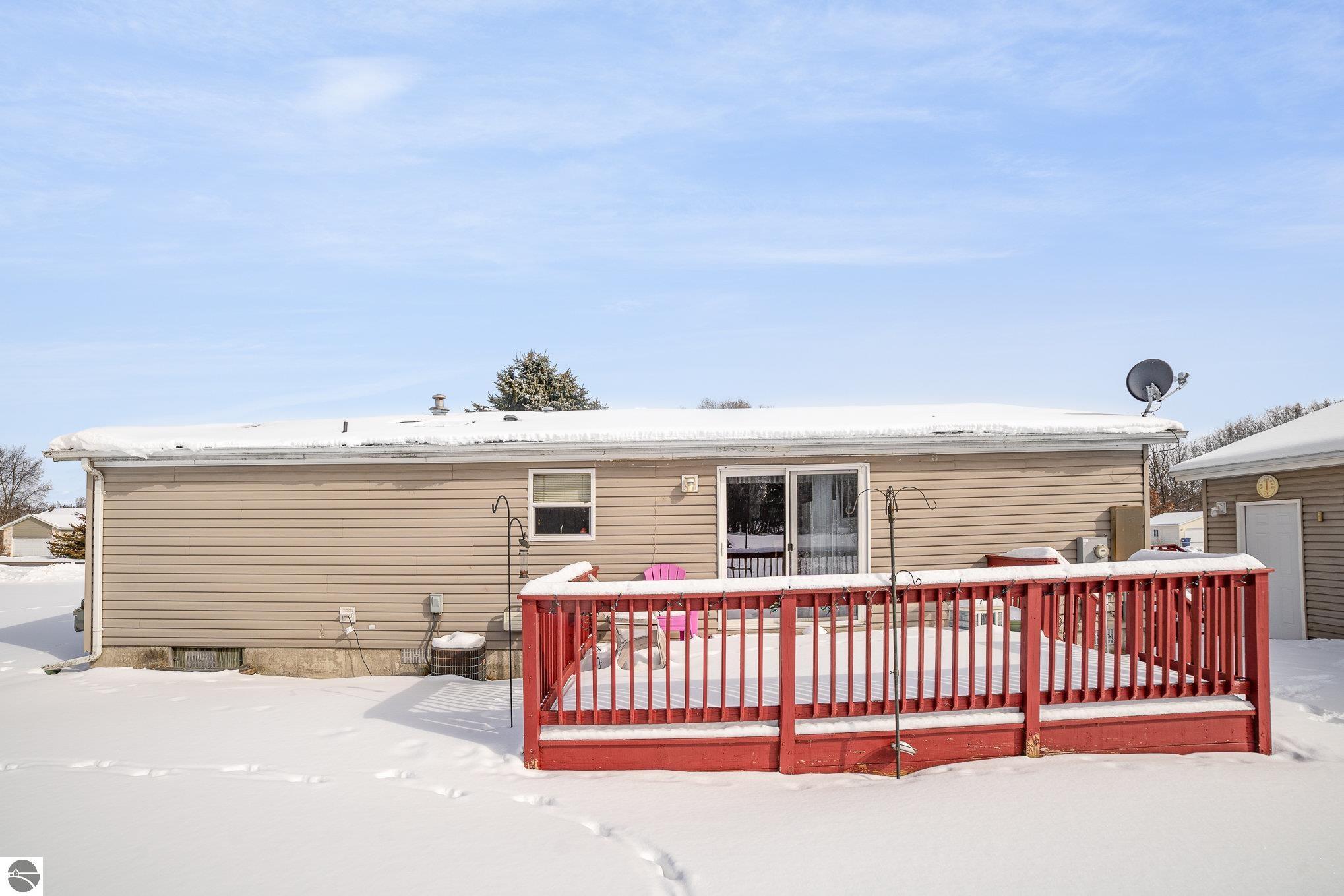 1051 Duquesa Drive, Weidman, MI 48893 — Photo 25