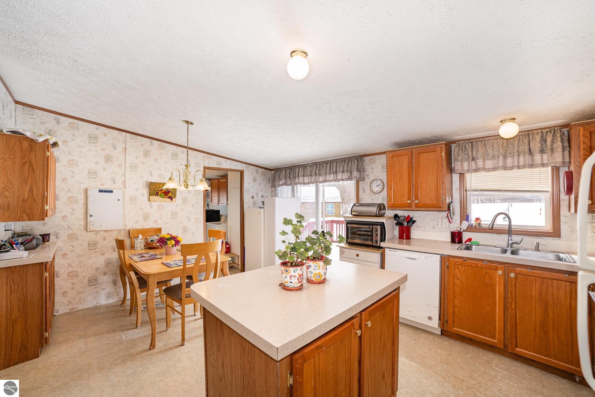 1051 Duquesa Drive, Weidman, MI 48893 — Photo 7
