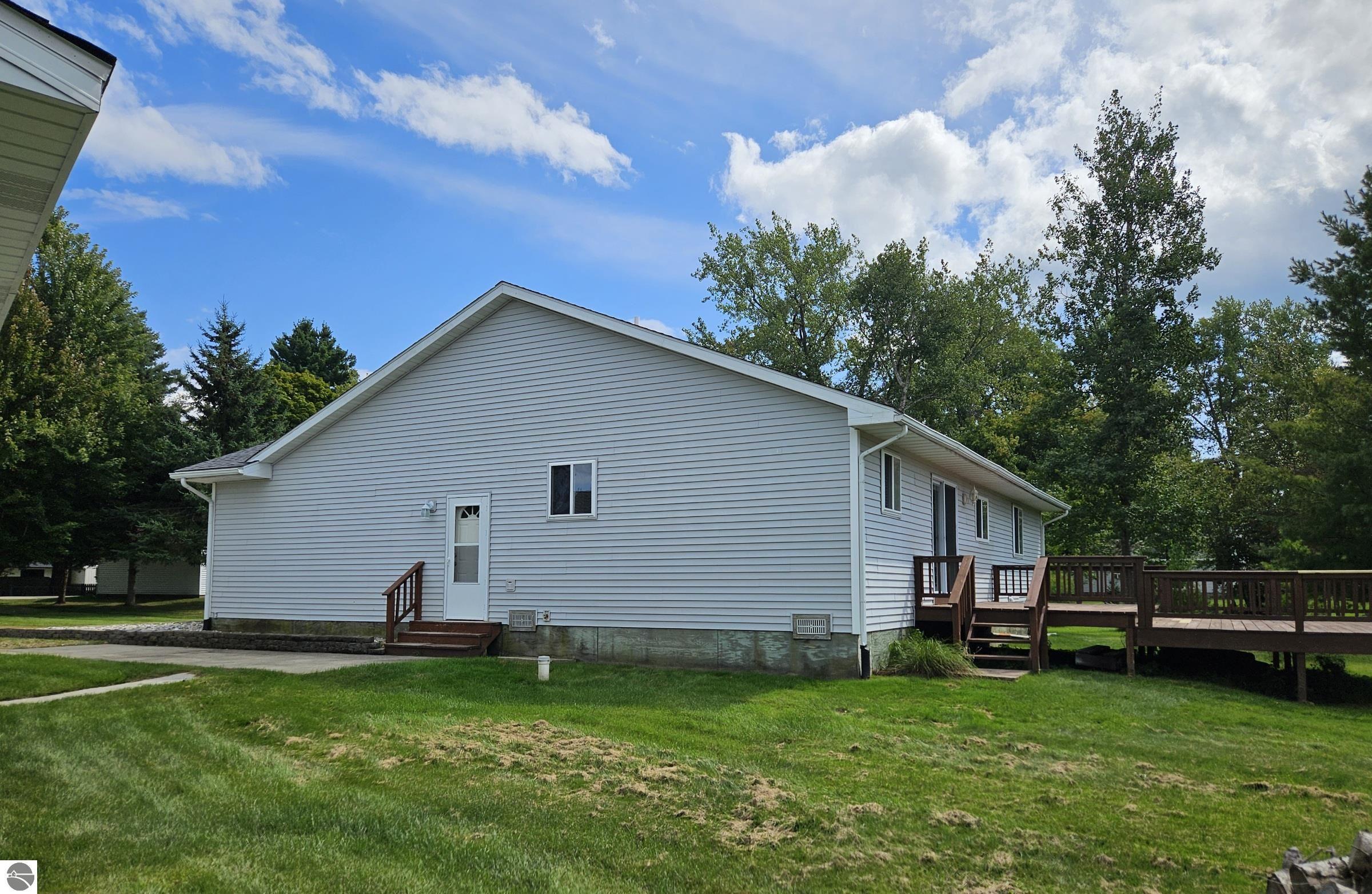 711 Sawyer, East Tawas, MI 48730 — Photo 64