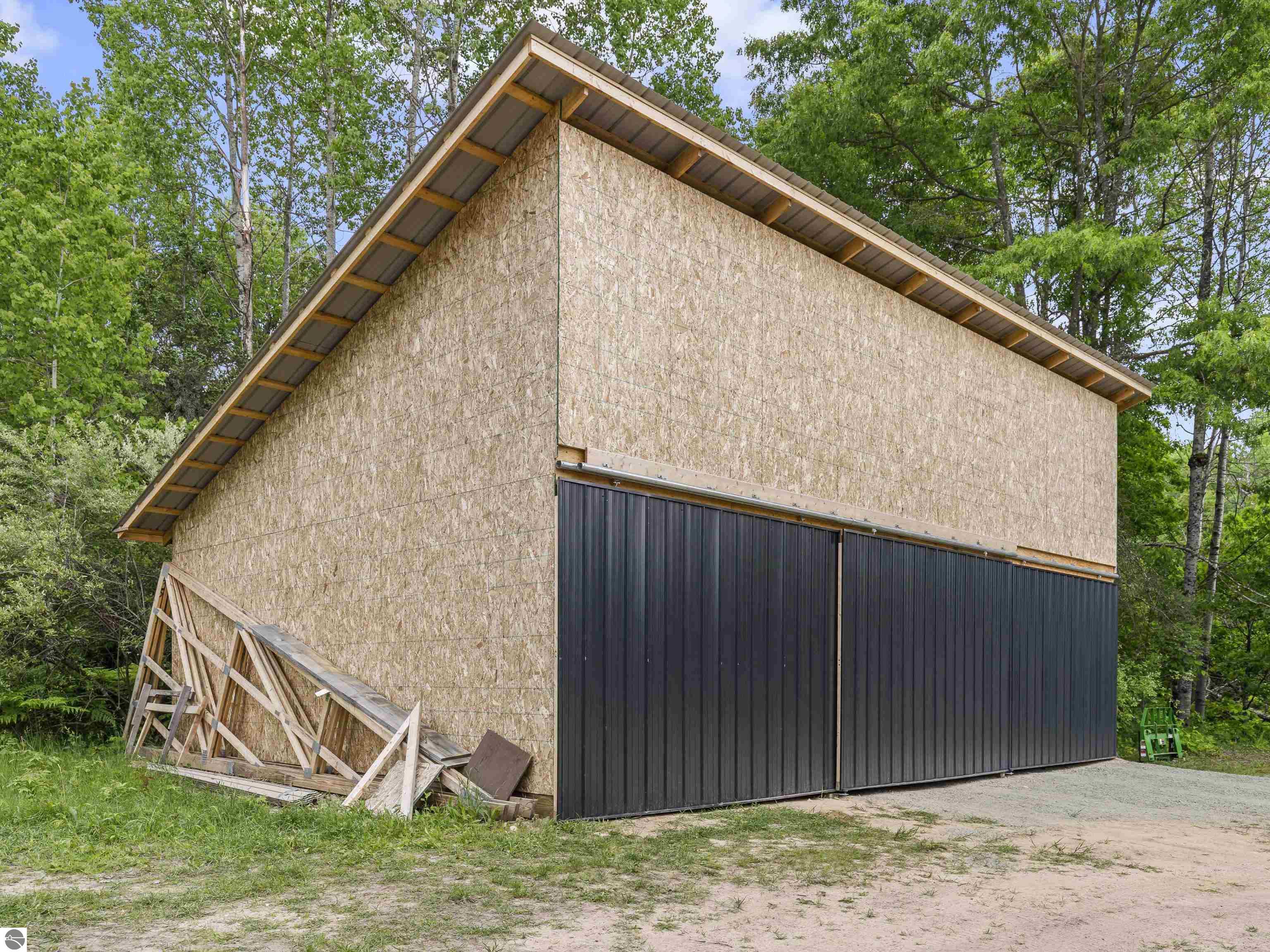 Click to enlarge photo