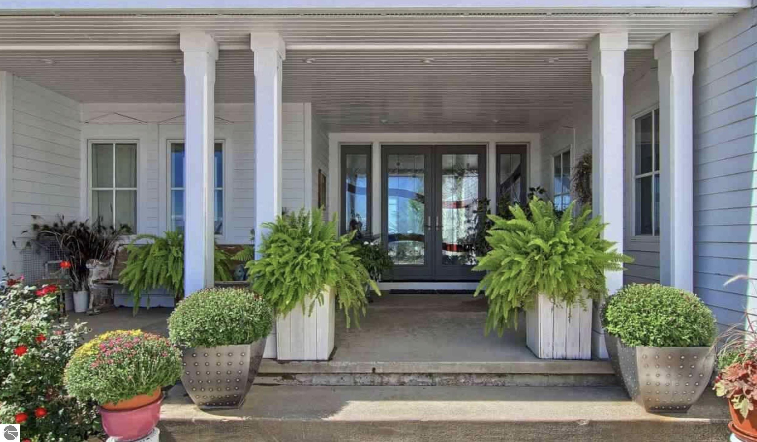 10292 E Fort Road, Suttons Bay, MI 49682 — Photo 29