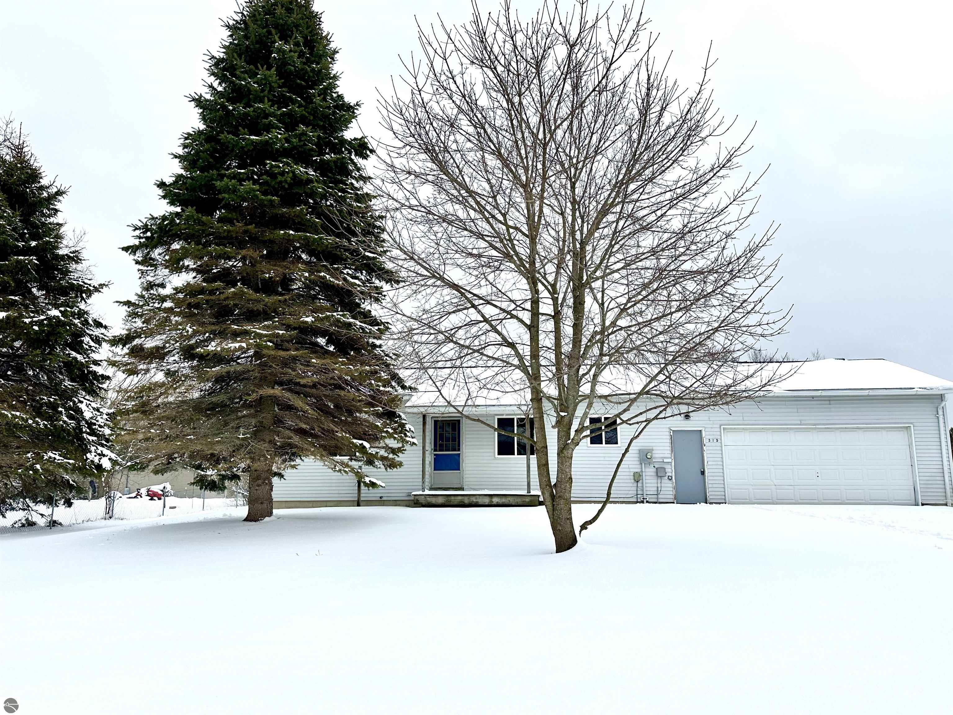 315 Kuhn Drive, Buckley, MI 49620 — front exterior