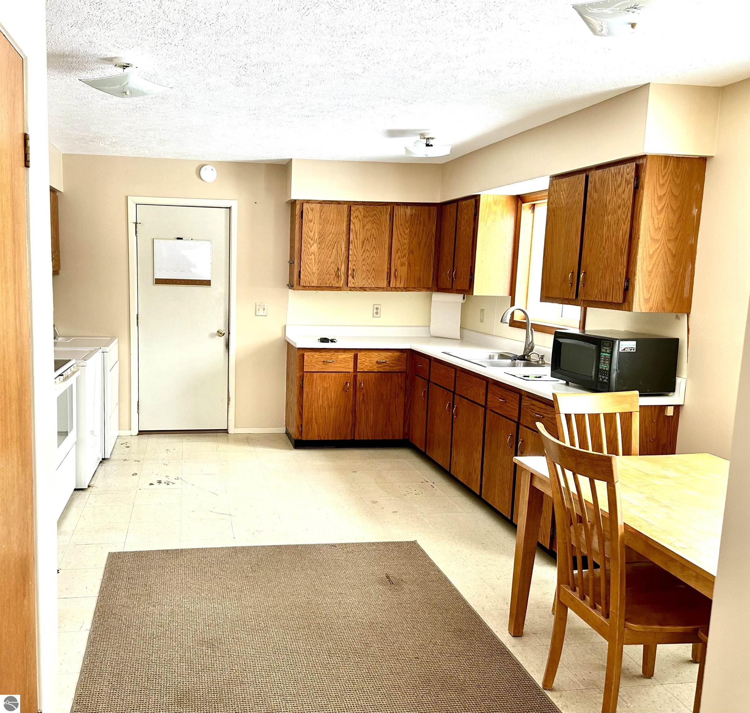 315 Kuhn Drive, Buckley, MI 49620 — Photo 5