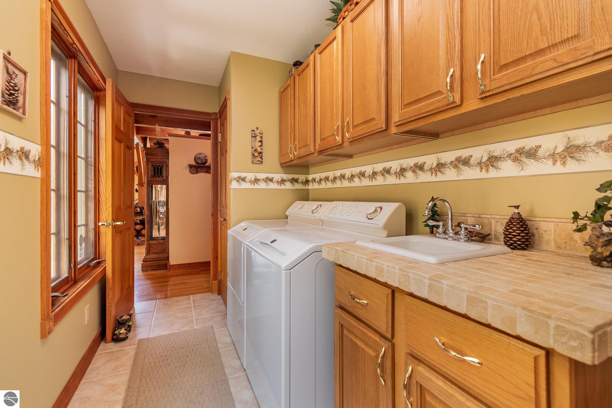 1276 Queensway Drive, Lake Isabella, MI 48893 — Photo 12