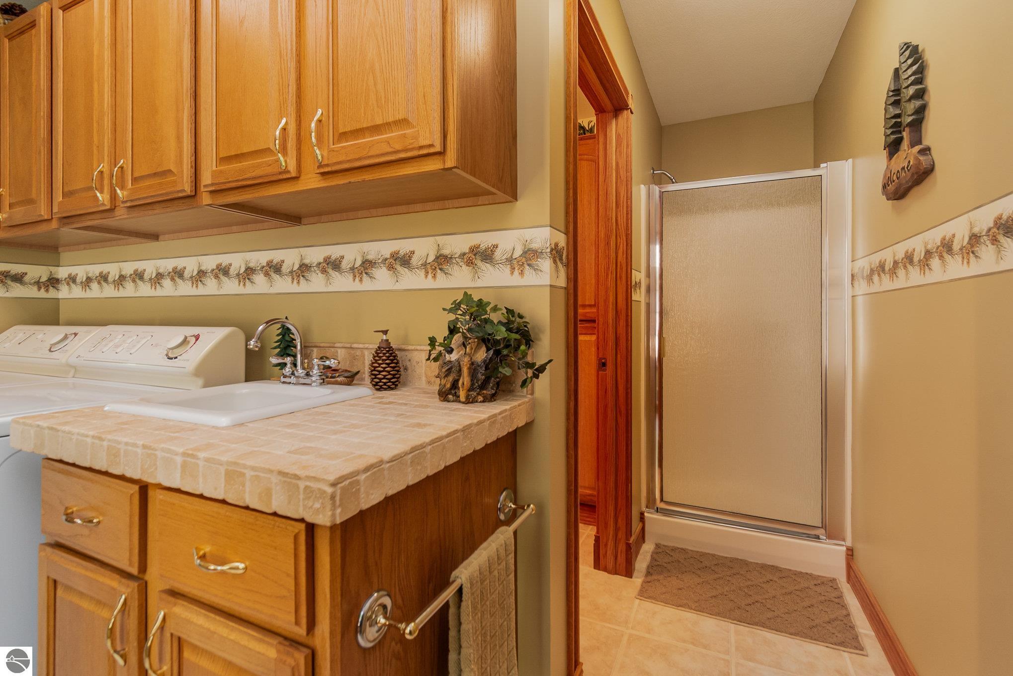 1276 Queensway Drive, Lake Isabella, MI 48893 — Photo 13
