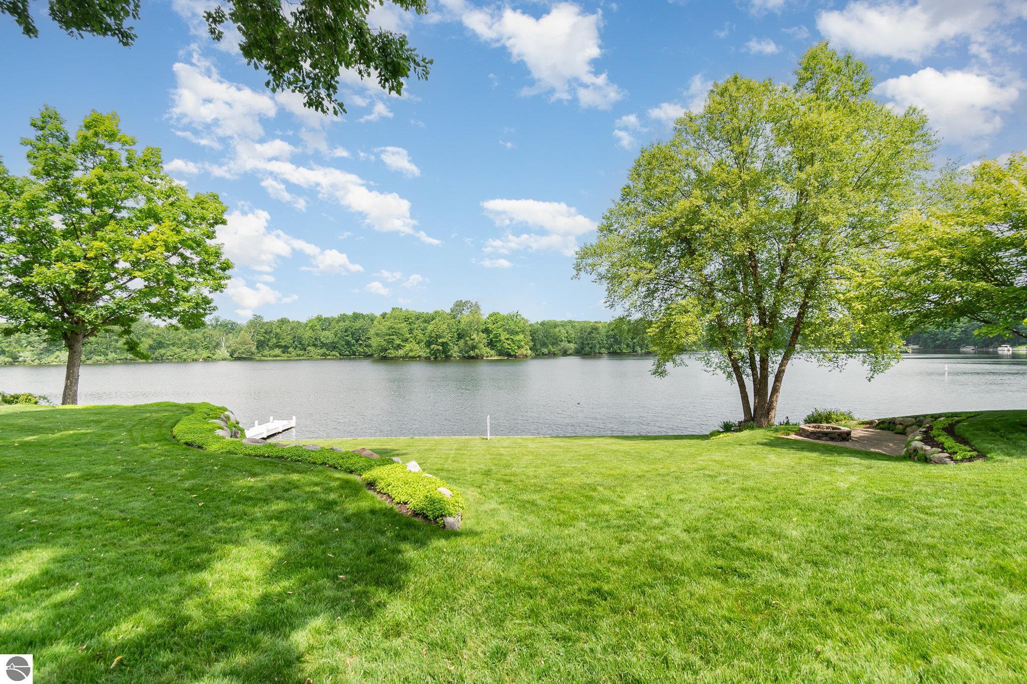 1276 Queensway Drive, Lake Isabella, MI 48893 — Photo 45