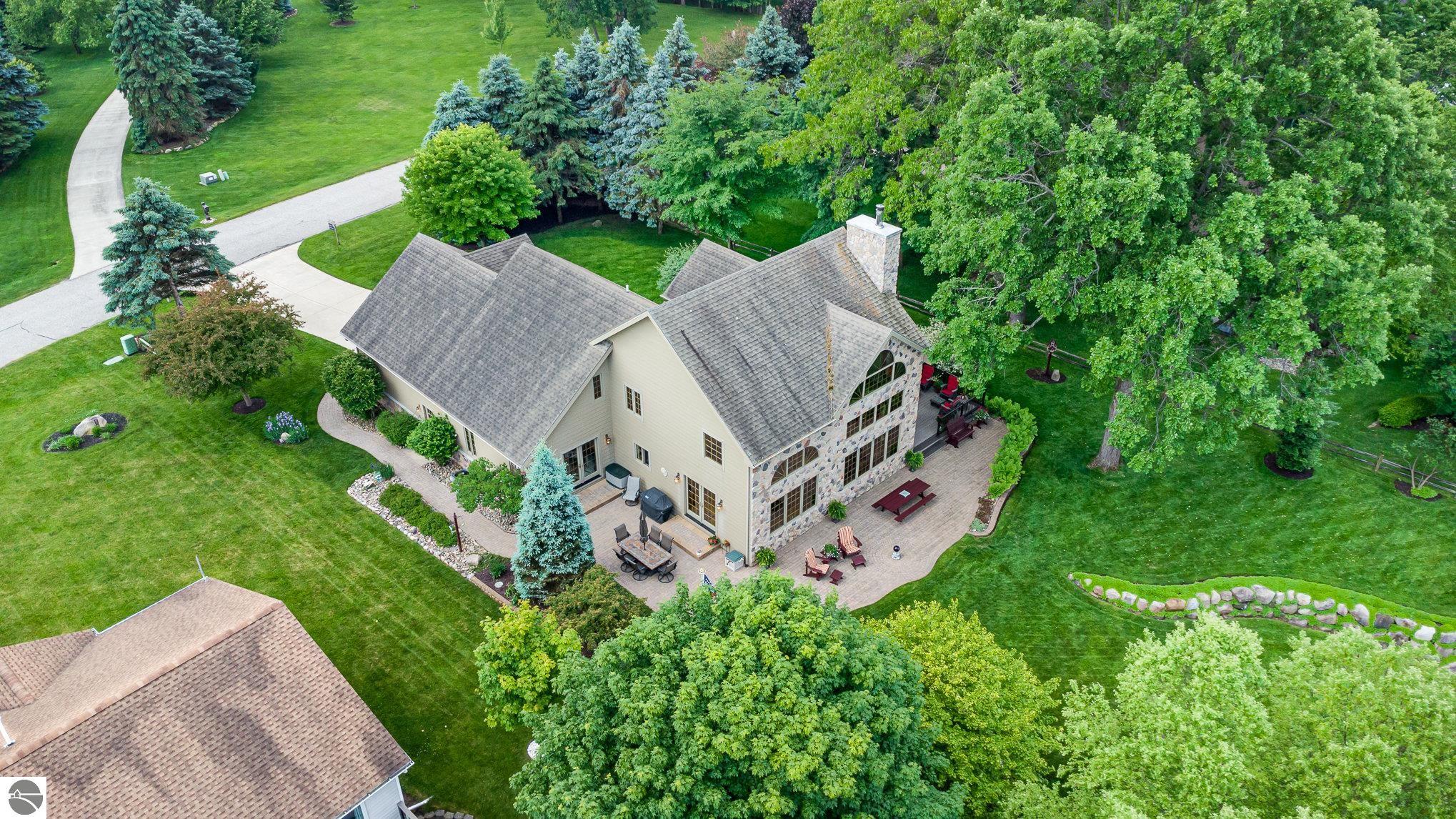 1276 Queensway Drive, Lake Isabella, MI 48893 — Photo 49