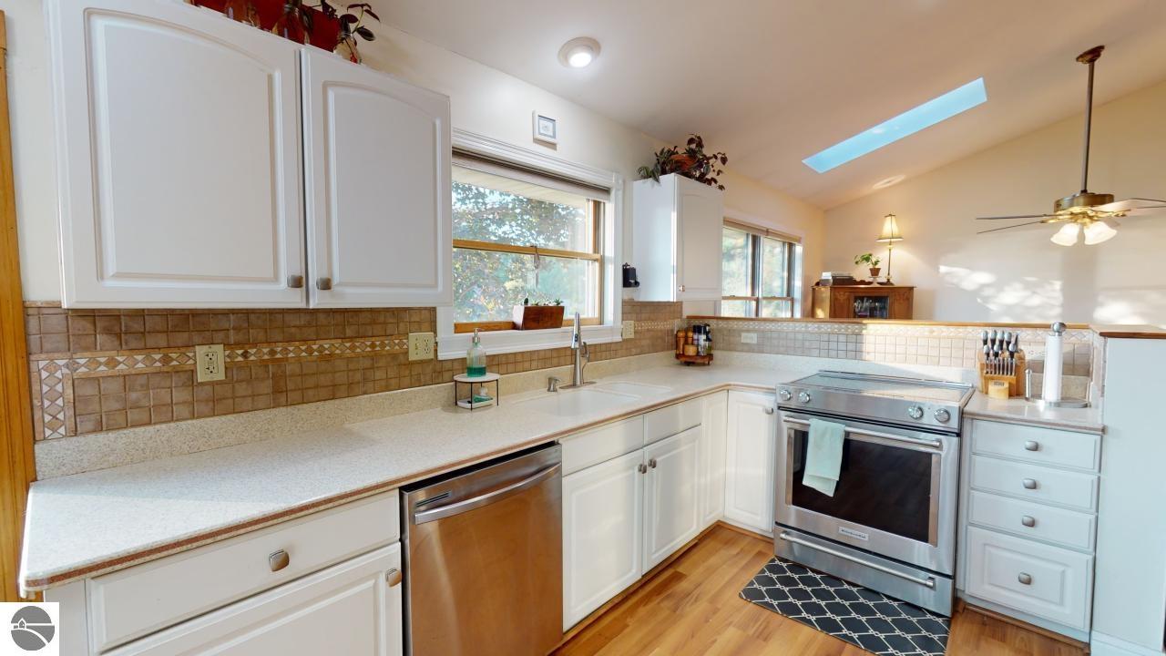 1000 Circle Drive, Lake Isabella, MI 48893 — Photo 24