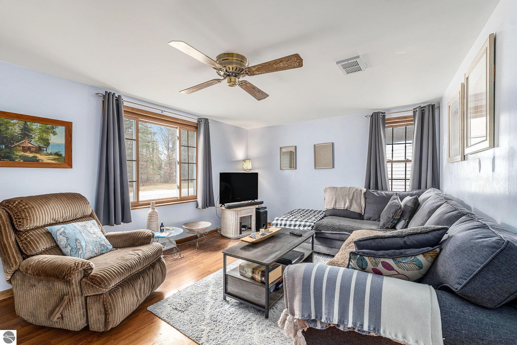1067 Orchard, Benzonia, MI 49616 — Photo 4