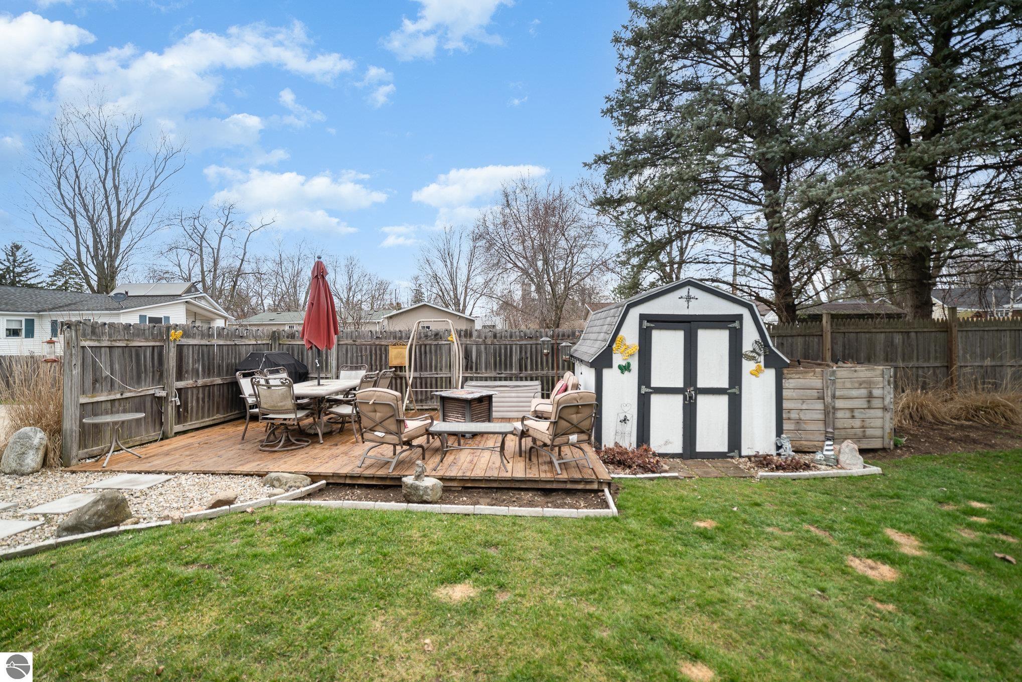 317 First Street, Breckenridge, MI 48615 — Photo 2