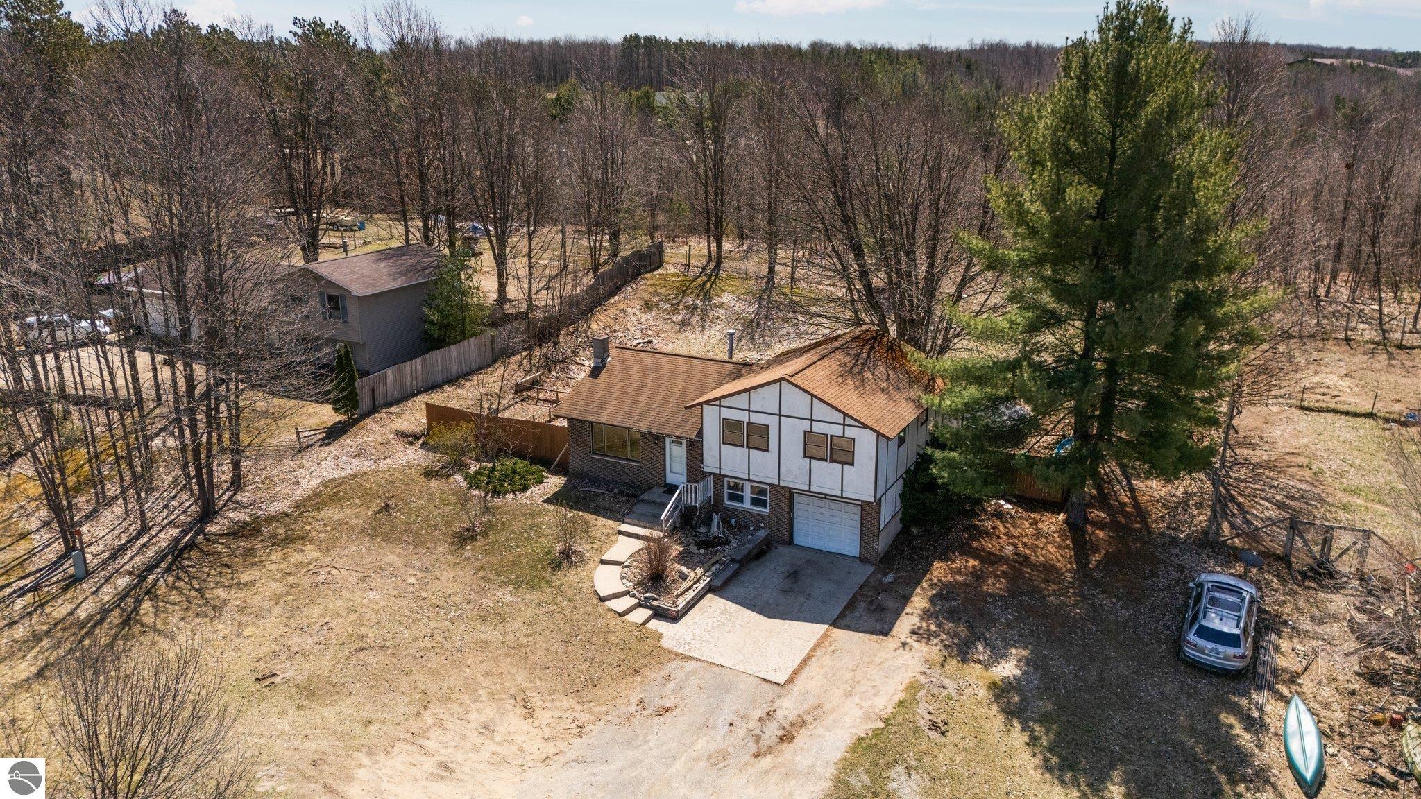 268 E Main Street, Kingsley, MI 49649 — Photo 2