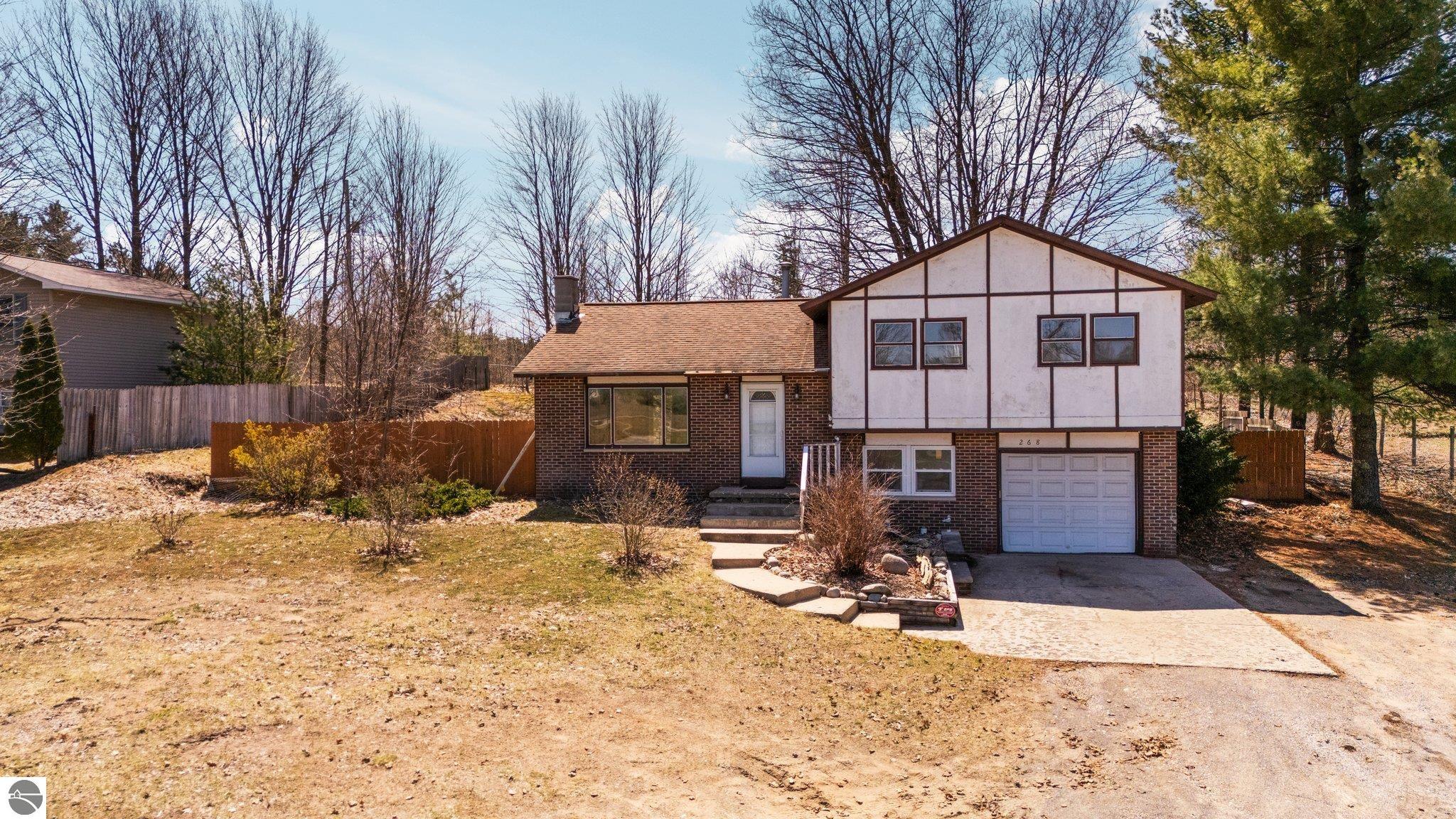 268 E Main Street, Kingsley, MI 49649 — Photo 37
