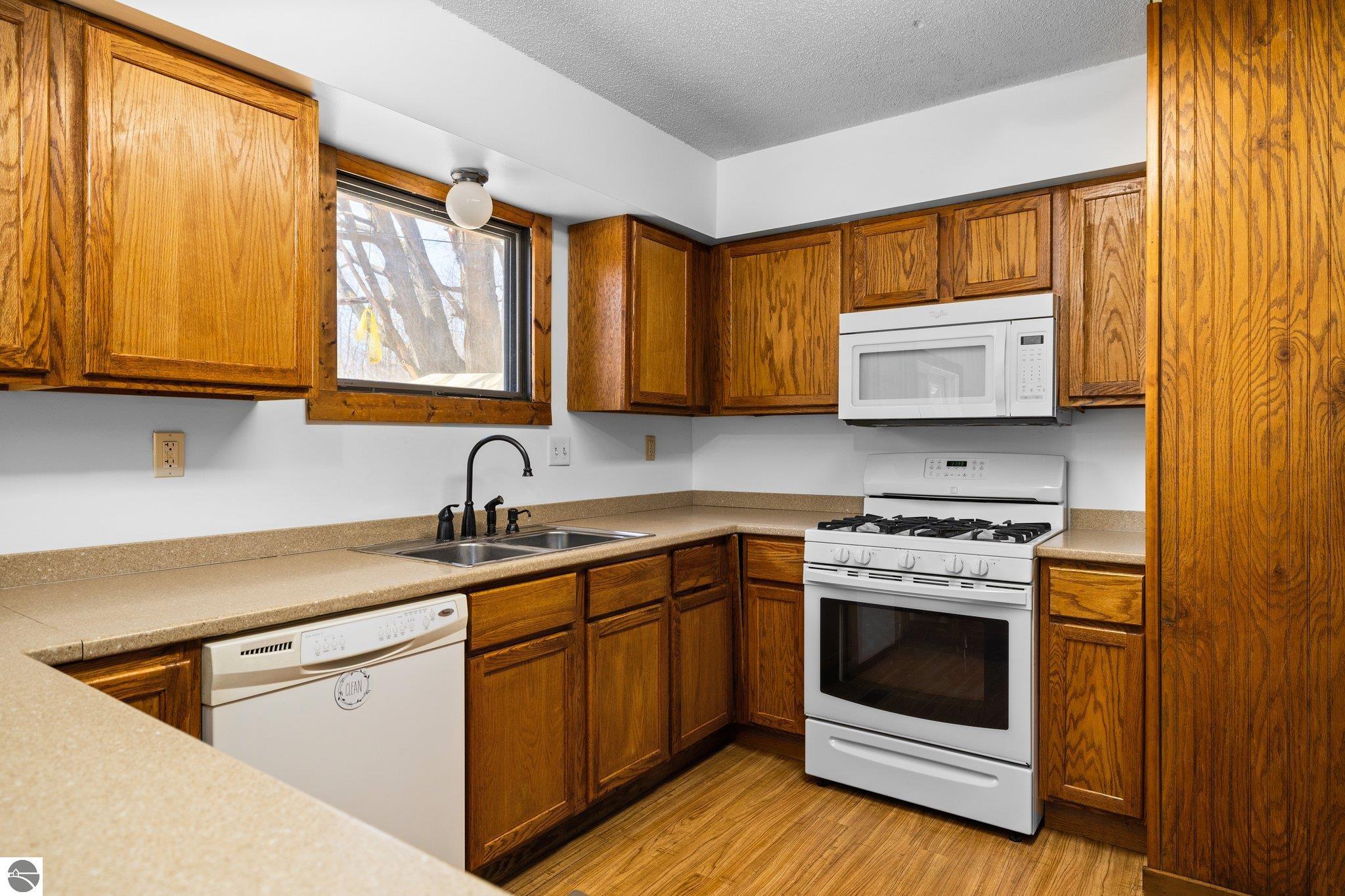 268 E Main Street, Kingsley, MI 49649 — Photo 9