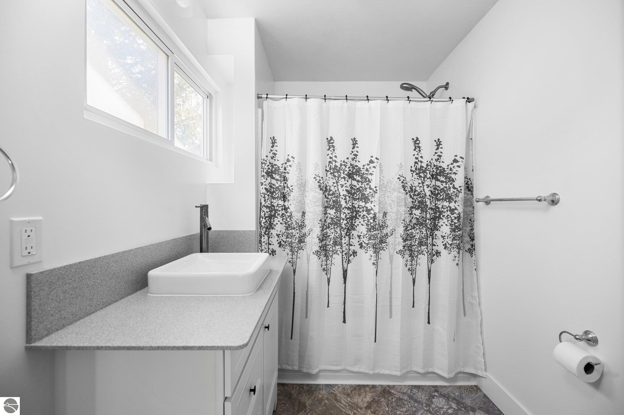 419 S Cherry Street, Kalkaska, MI 49646 — Photo 18