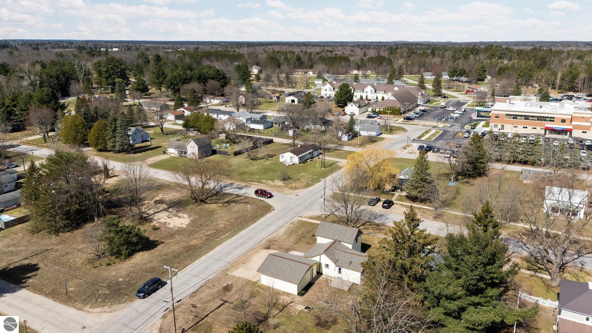 419 S Cherry Street, Kalkaska, MI 49646 — Photo 50
