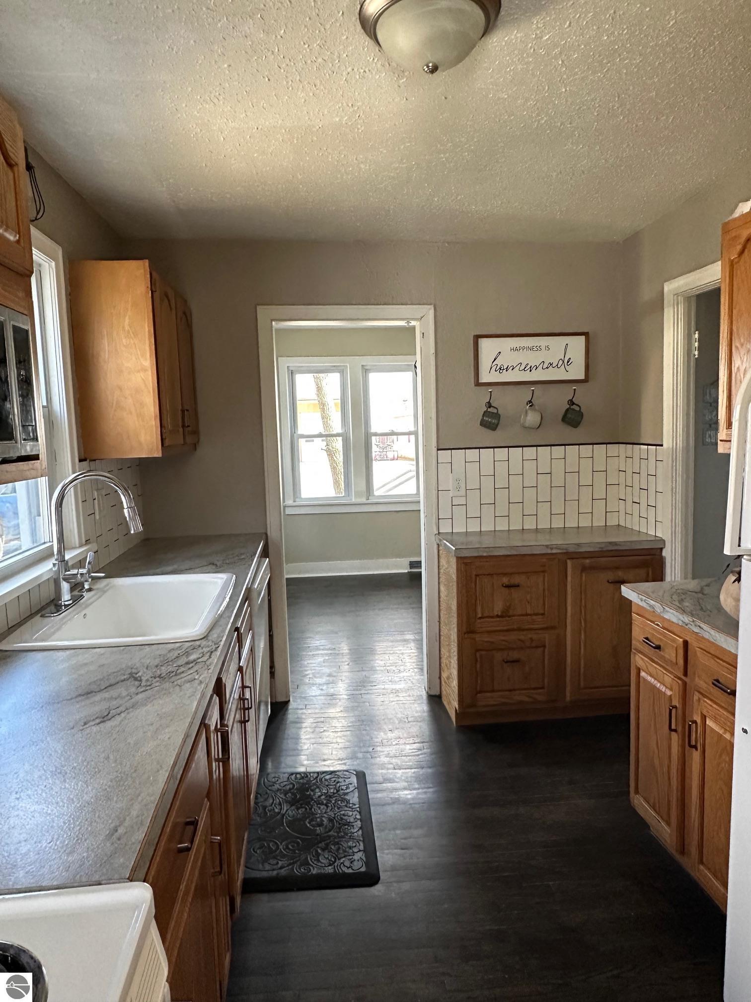 3851 N Mission Road, Rosebush, MI 48878 — Photo 4