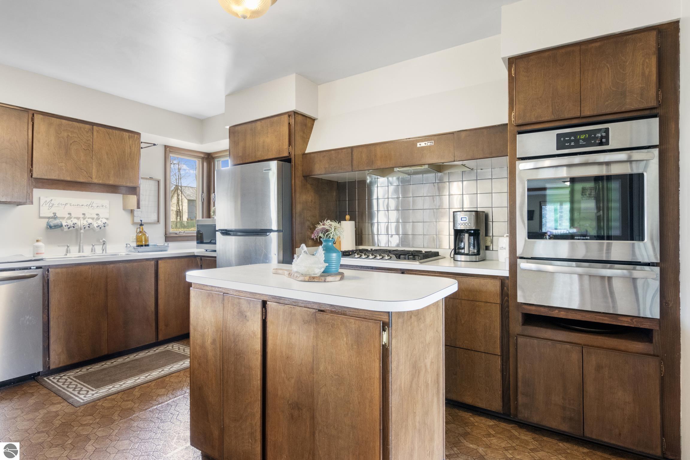 306 Fenton Street, Kingsley, MI 49649 — Photo 16