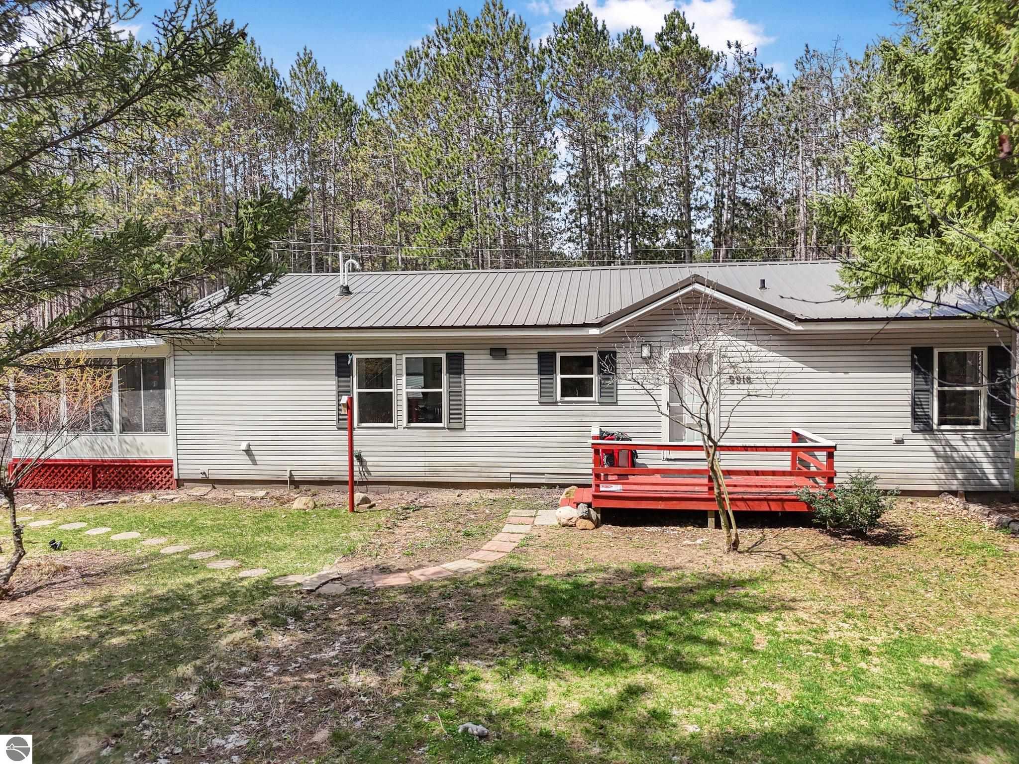 9916 S M-37, Buckley, MI 49620 — Photo 5