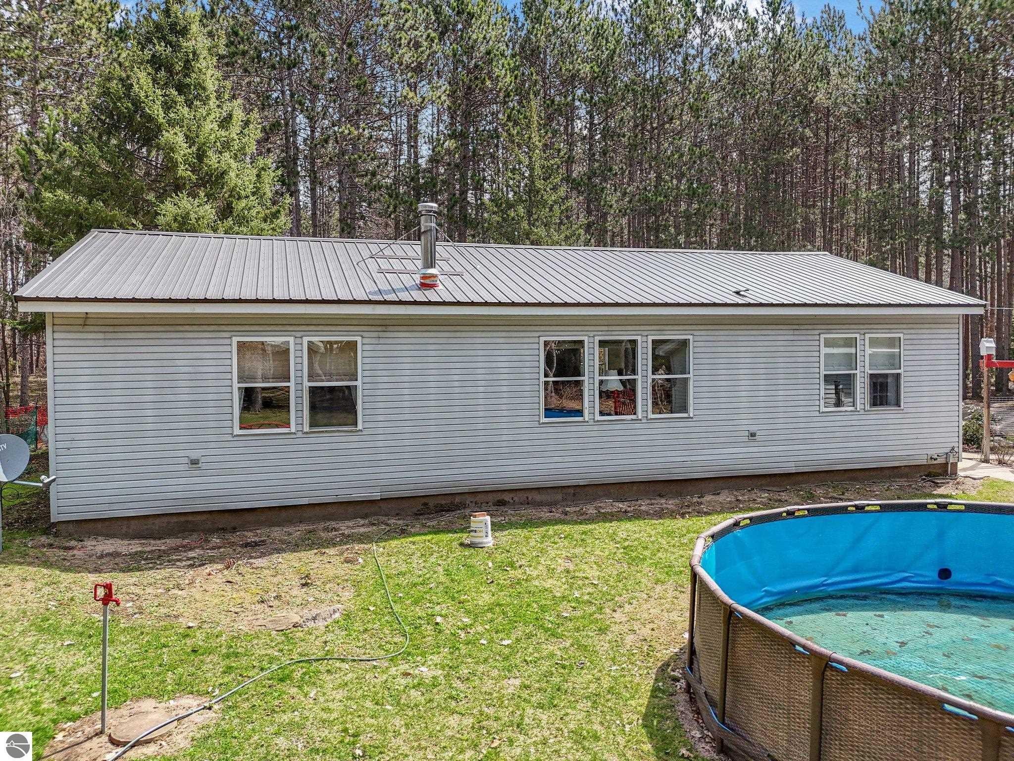 9916 S M-37, Buckley, MI 49620 — Photo 7