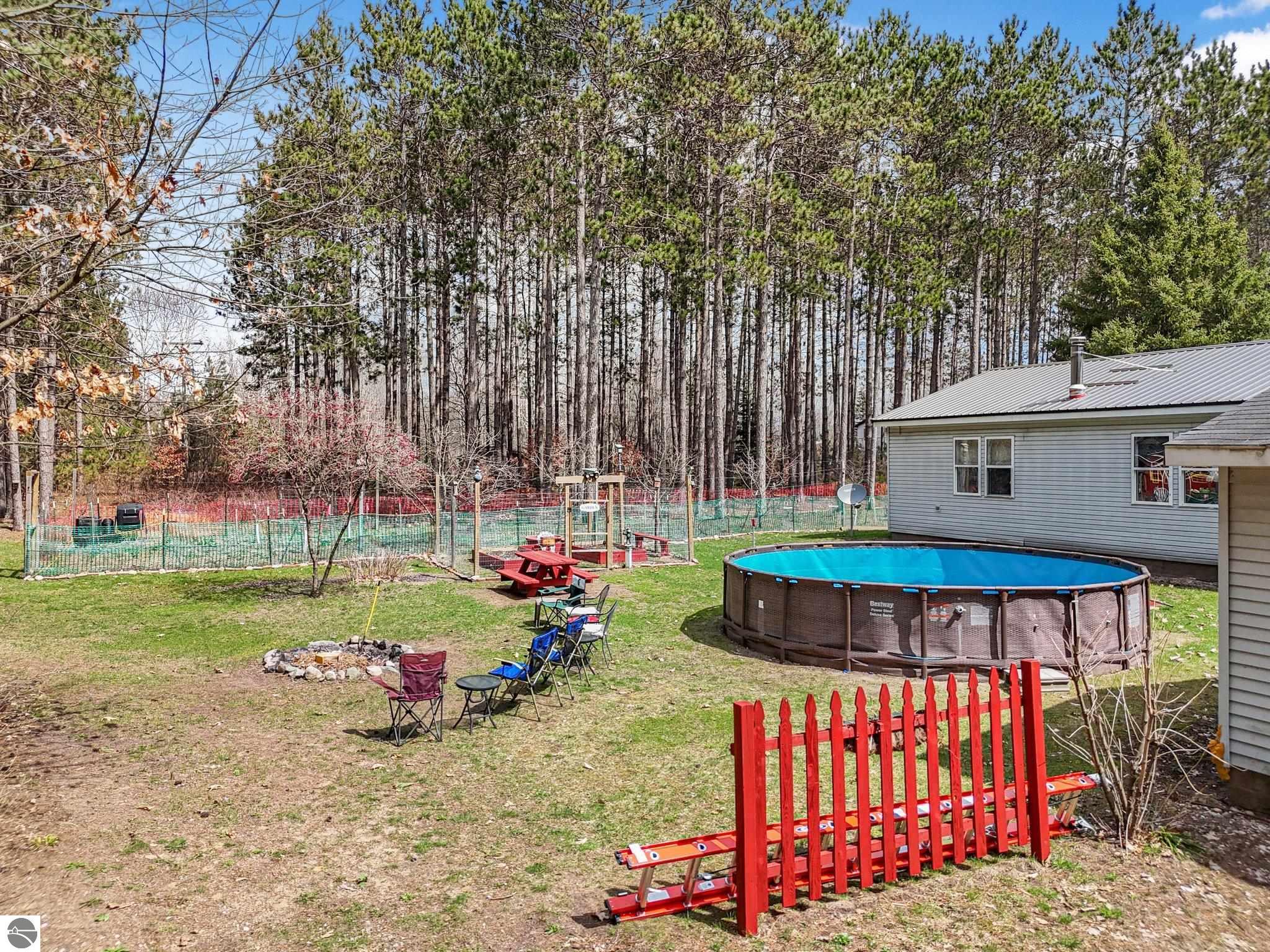 9916 S M-37, Buckley, MI 49620 — Photo 10