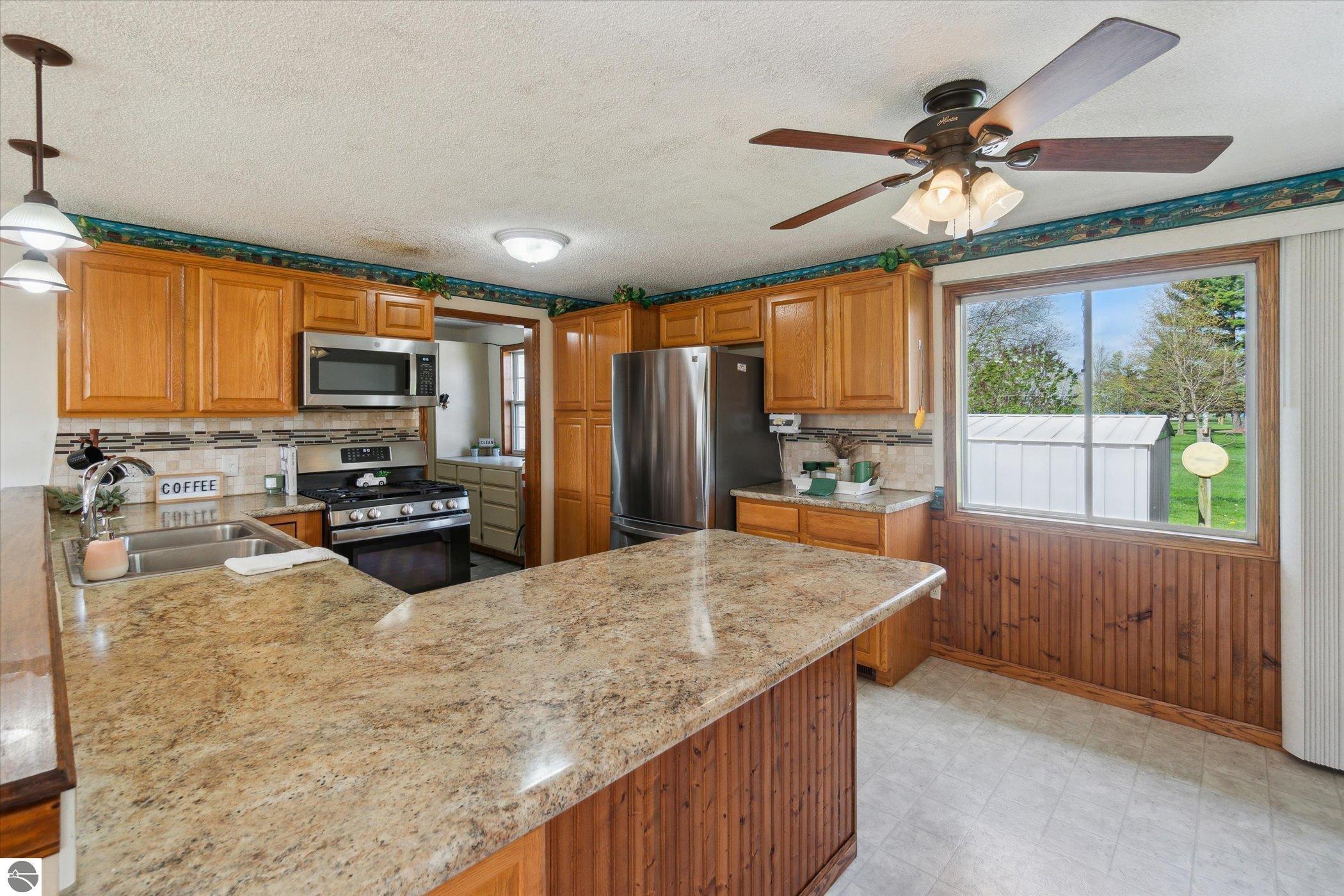 111 N Cole Street, Perrinton, MI 48871 — Photo 14