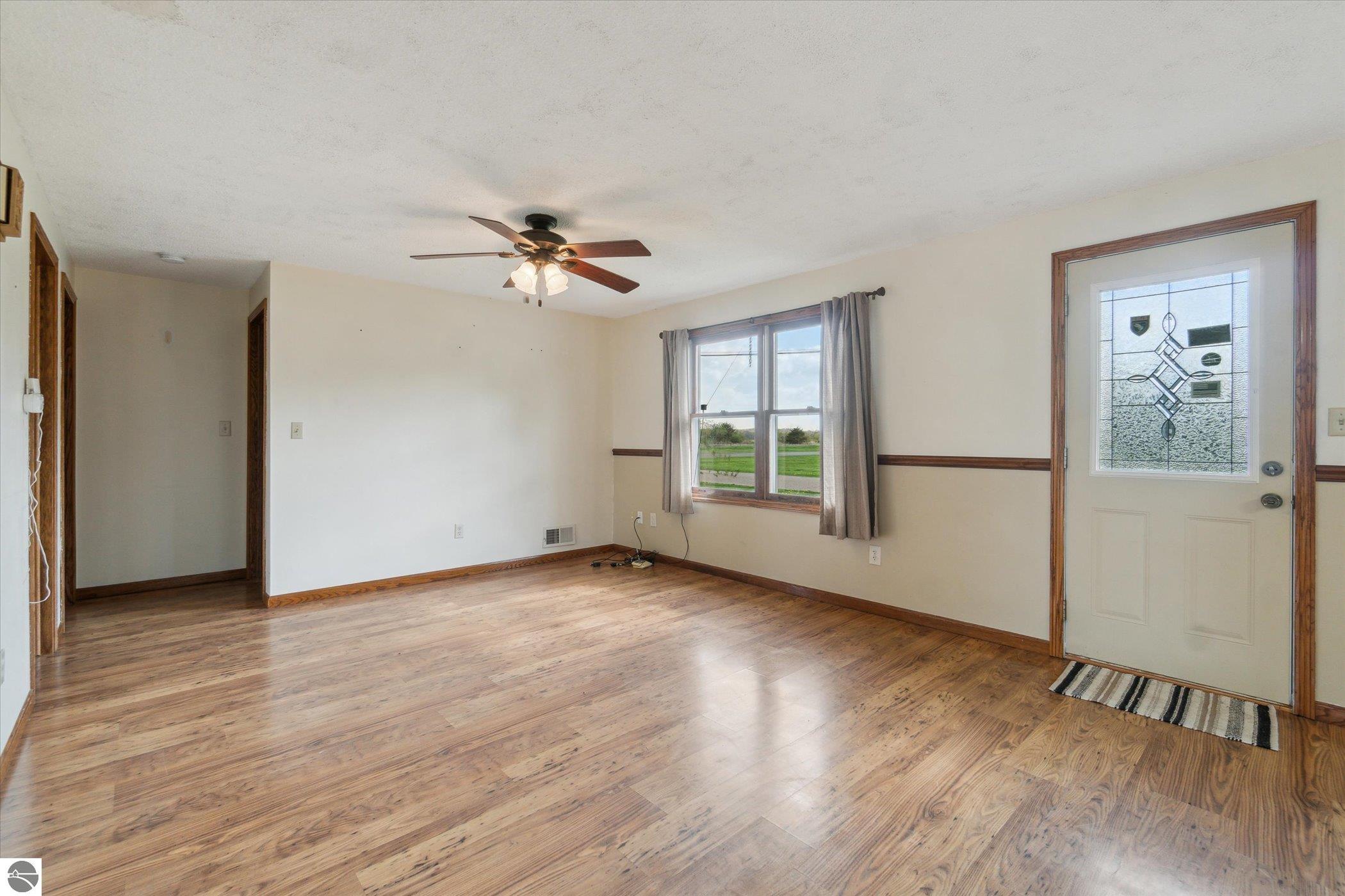 111 N Cole Street, Perrinton, MI 48871 — Photo 22