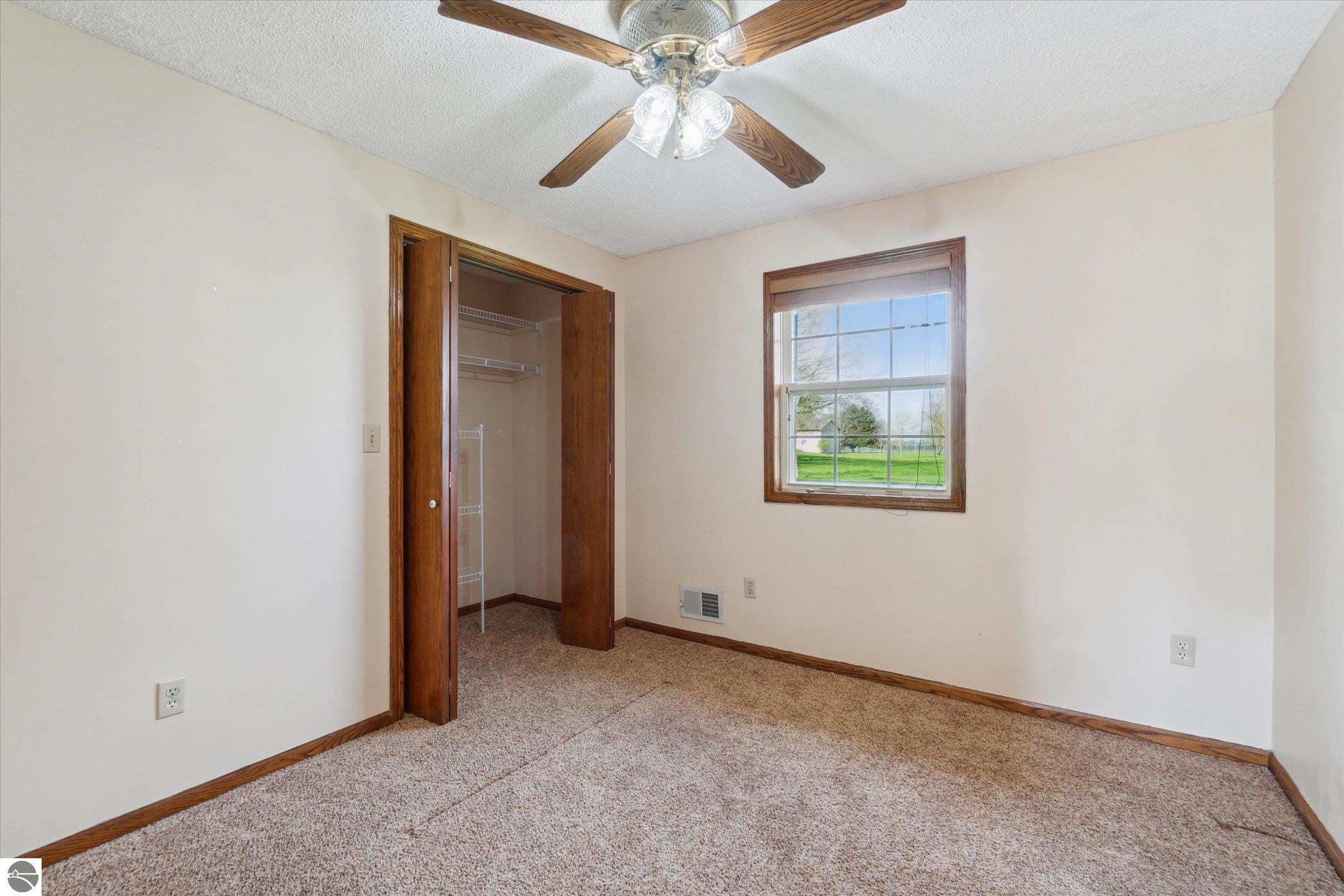 111 N Cole Street, Perrinton, MI 48871 — Photo 30