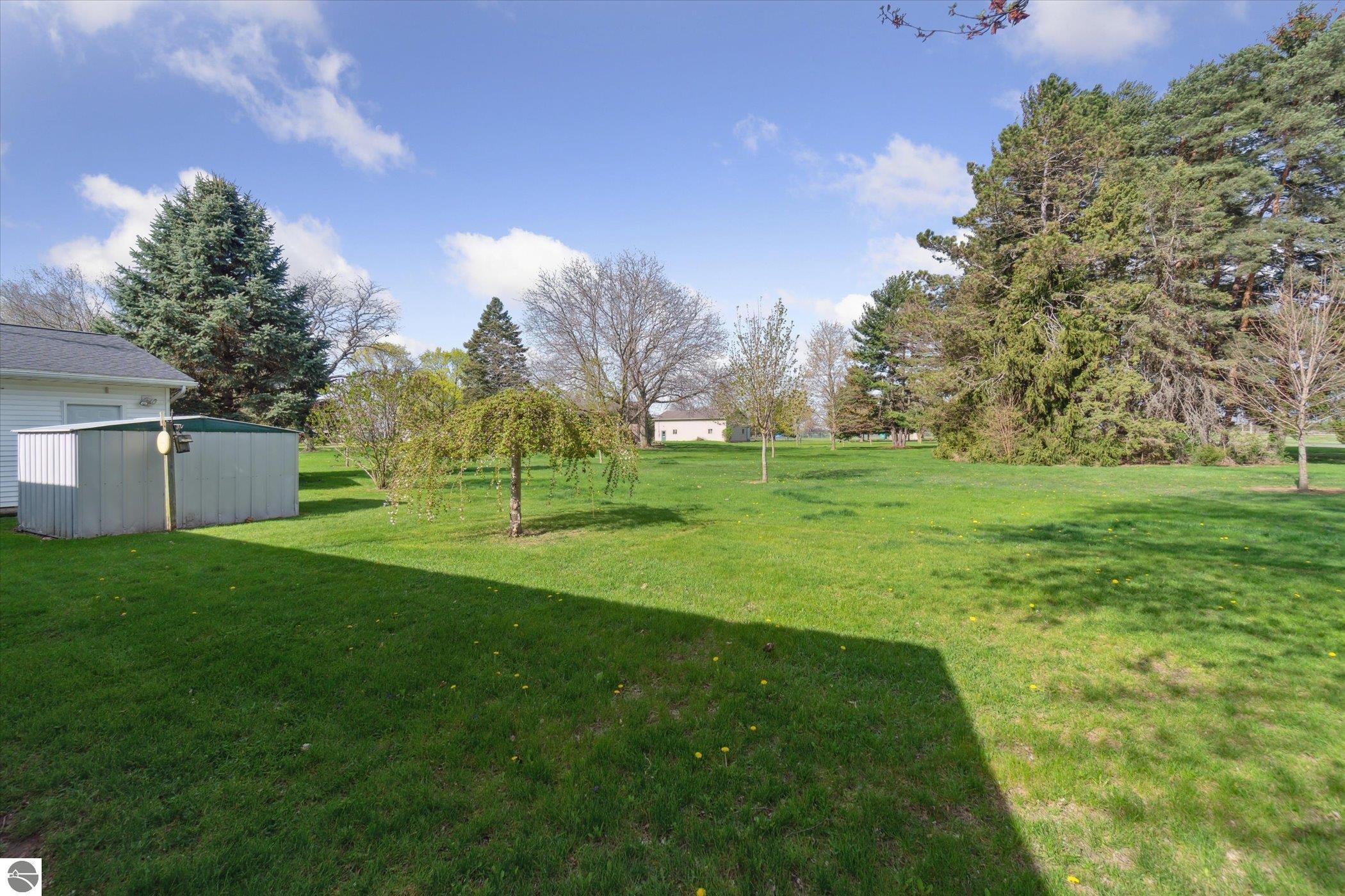 111 N Cole Street, Perrinton, MI 48871 — Photo 36