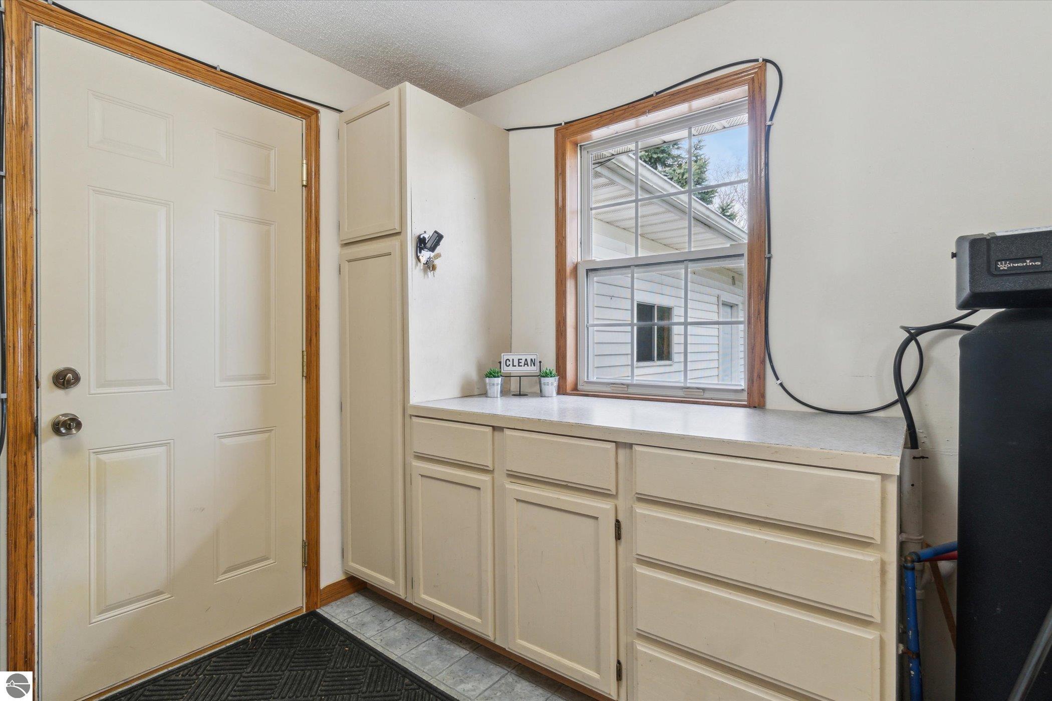 111 N Cole Street, Perrinton, MI 48871 — Photo 9