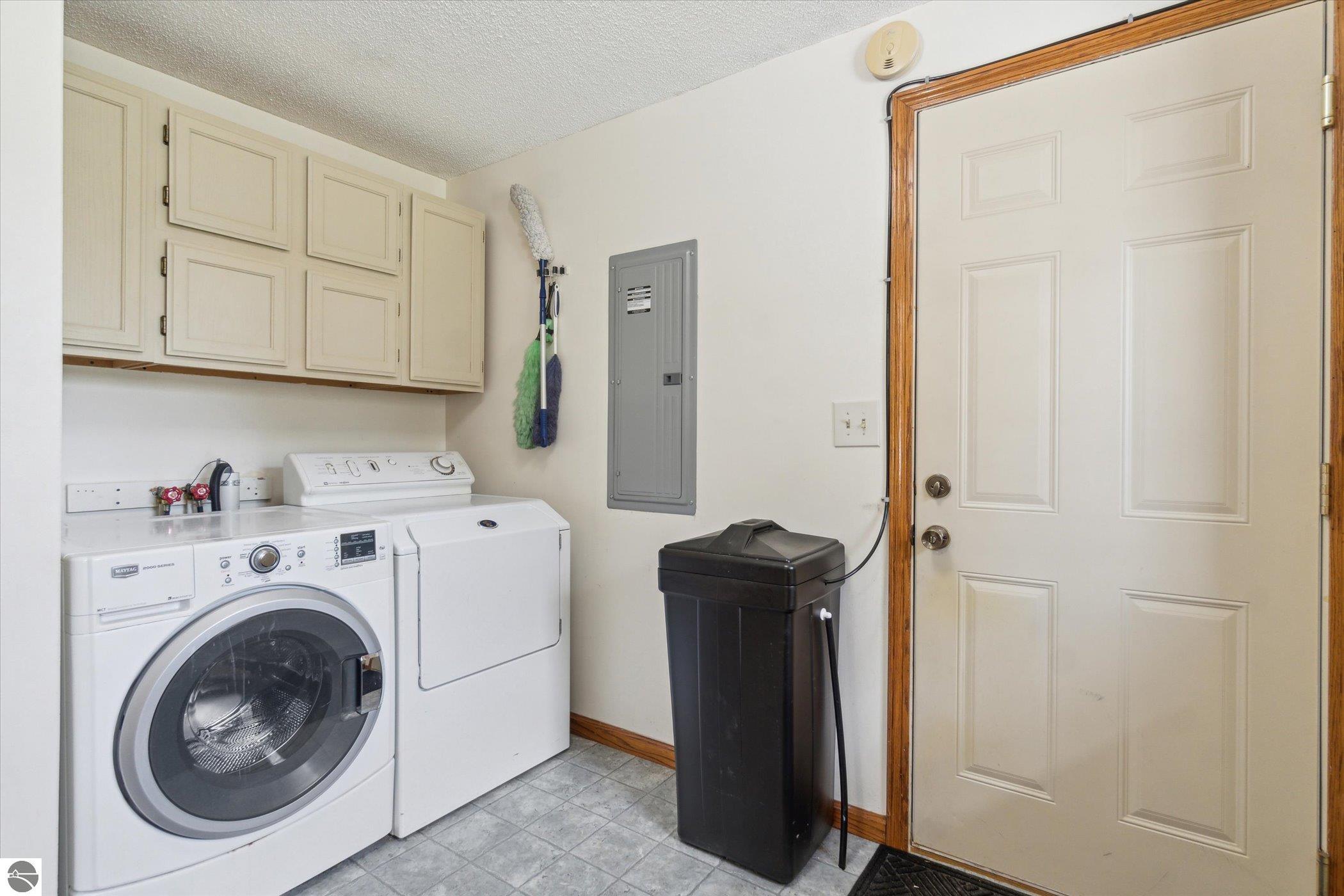 111 N Cole Street, Perrinton, MI 48871 — Photo 10
