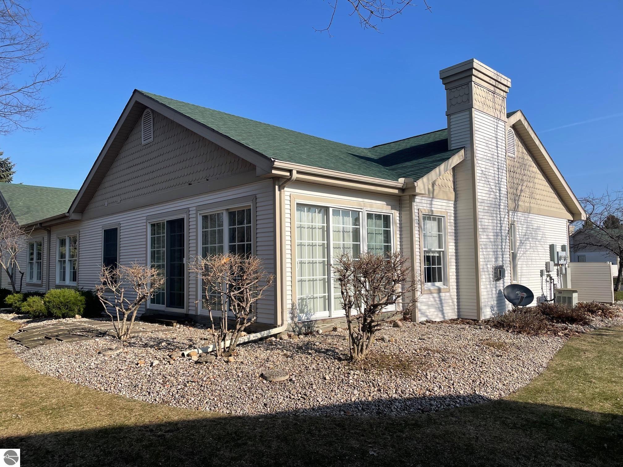 342 Golf View Lane, Elk Rapids, MI 49629 — Photo 15