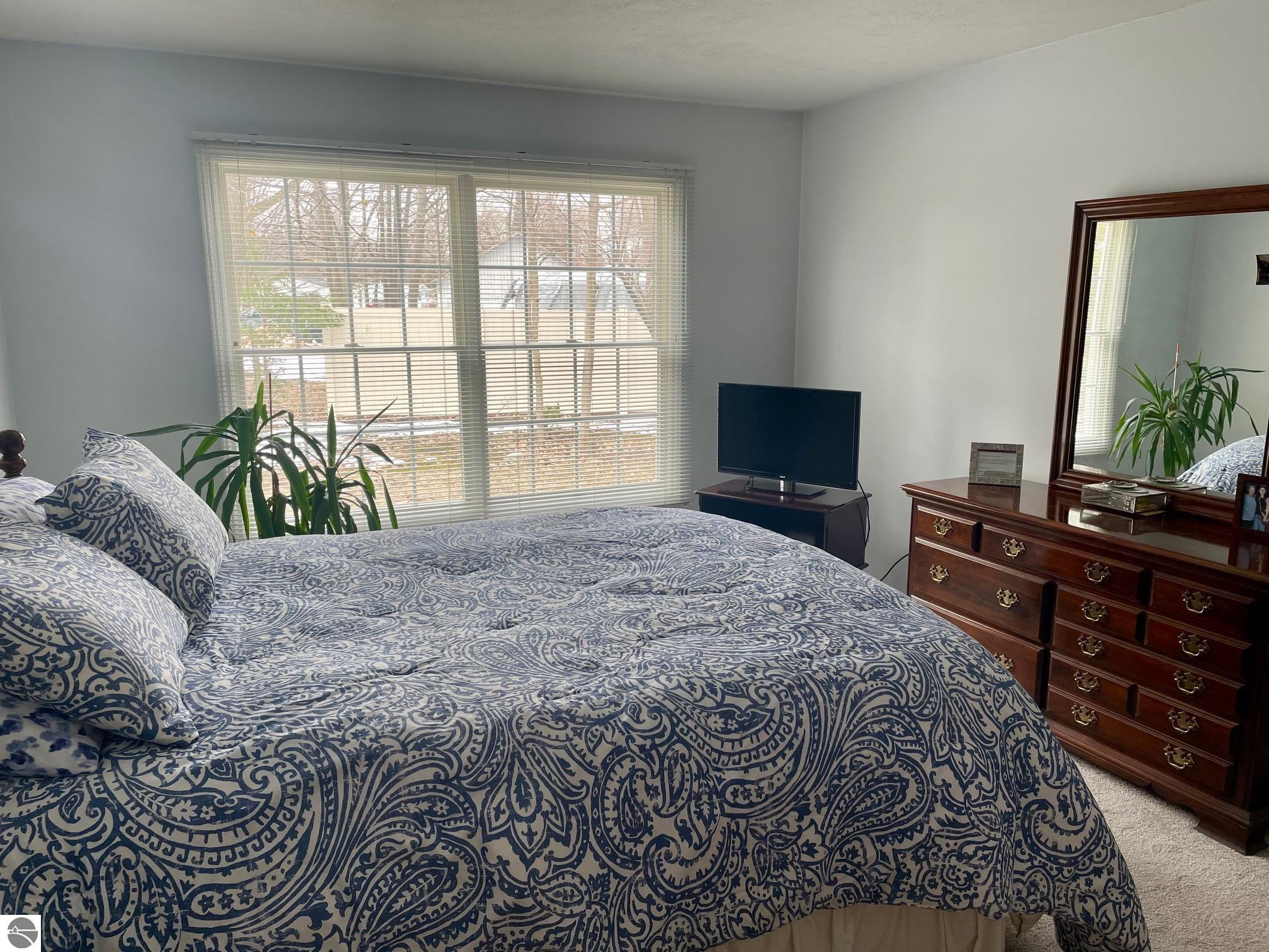 342 Golf View Lane, Elk Rapids, MI 49629 — Photo 10
