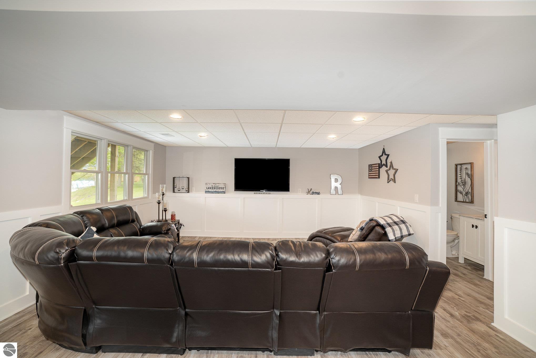 1254 Queensway Drive, Lake Isabella, MI 48893 — Photo 21