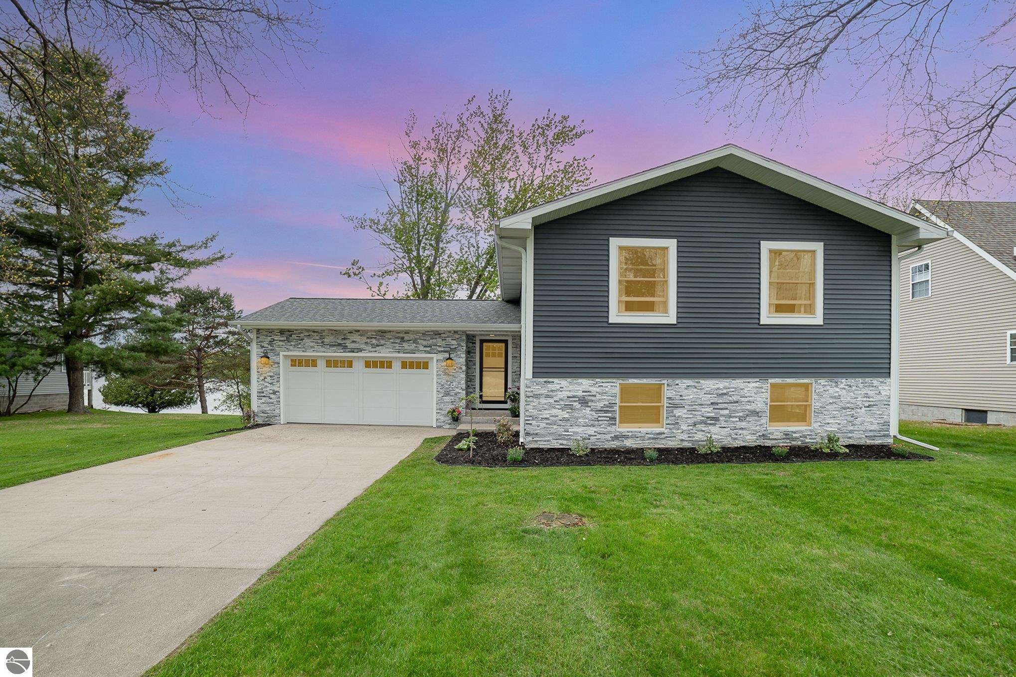 1254 Queensway Drive, Lake Isabella, MI 48893 — Photo 30
