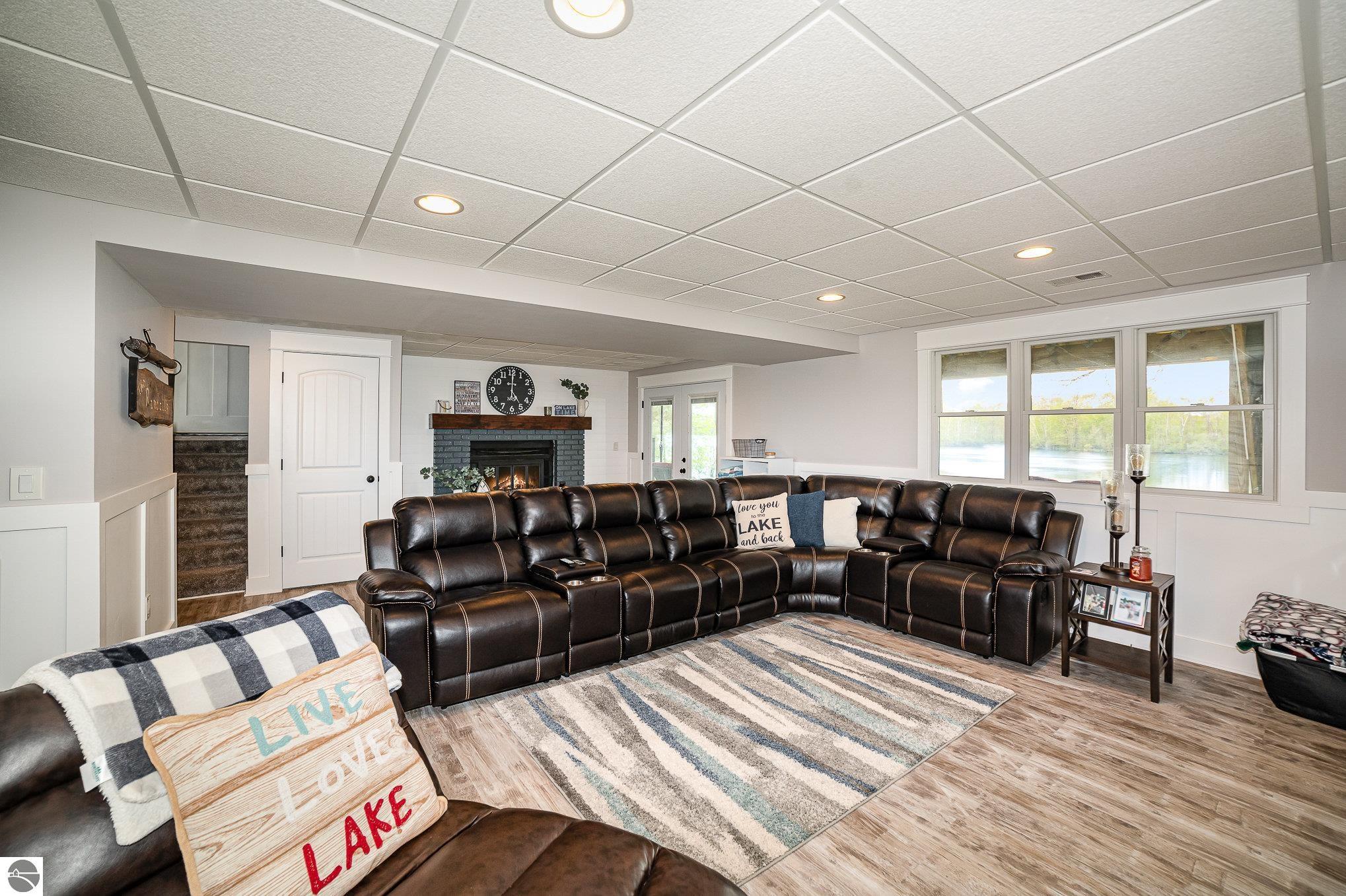 1254 Queensway Drive, Lake Isabella, MI 48893 — Photo 10