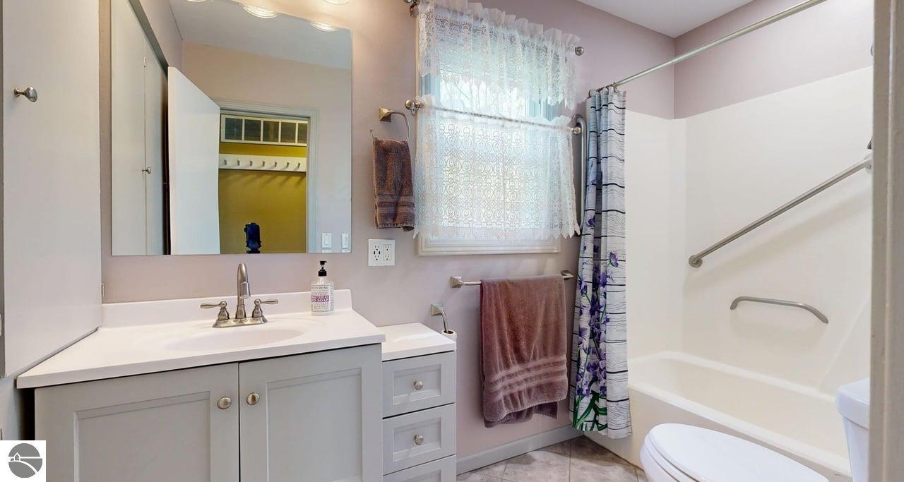 1117 Lincoln Drive, Lake Isabella, MI 48893 — Photo 13